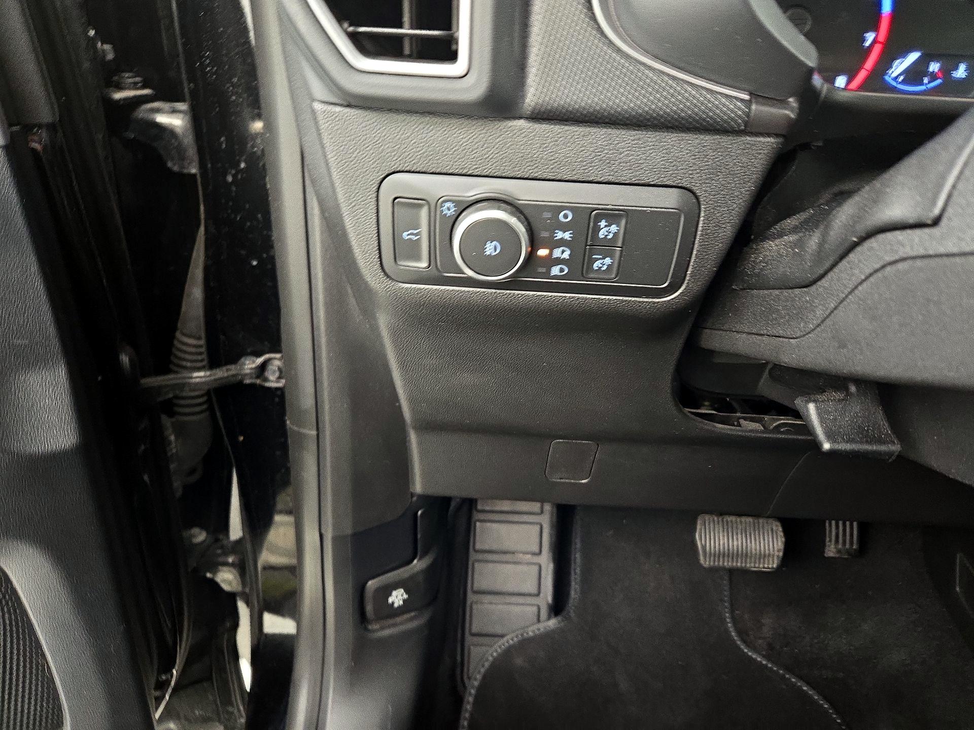 Thumbnail: 2021 Ford Bronco Sport - 13