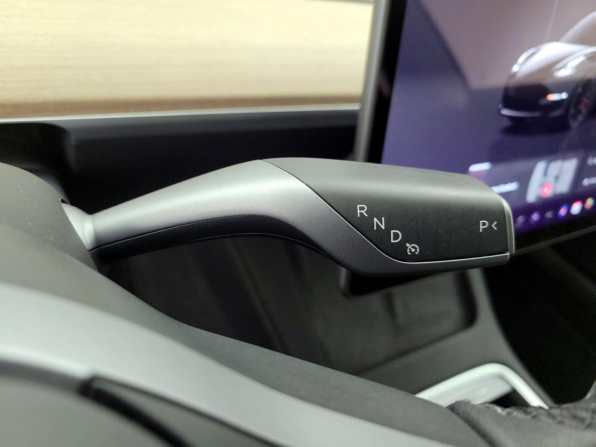 Thumbnail: 2023 Tesla Model 3 - 17