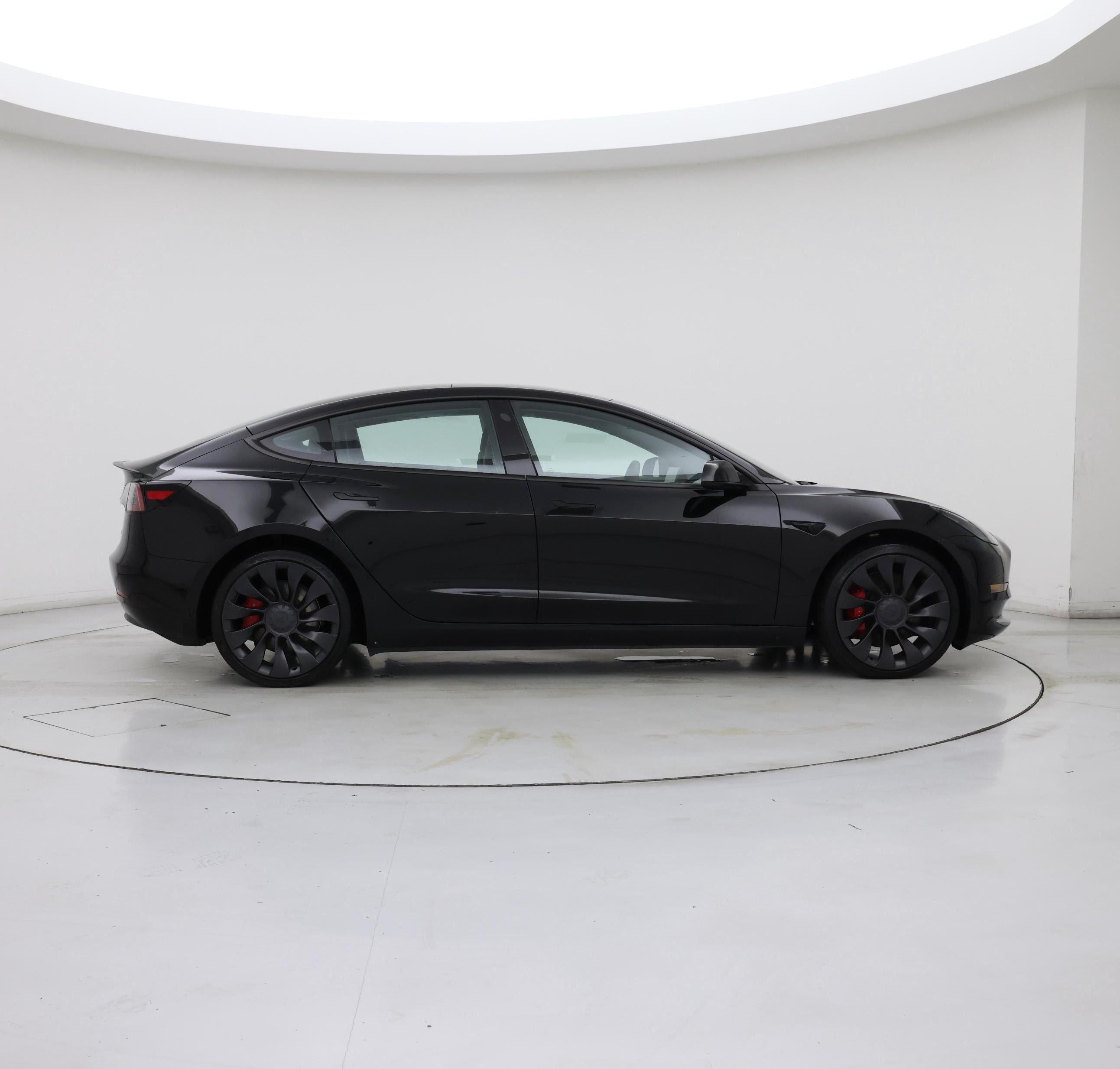 Thumbnail: 2023 Tesla Model 3 - 7