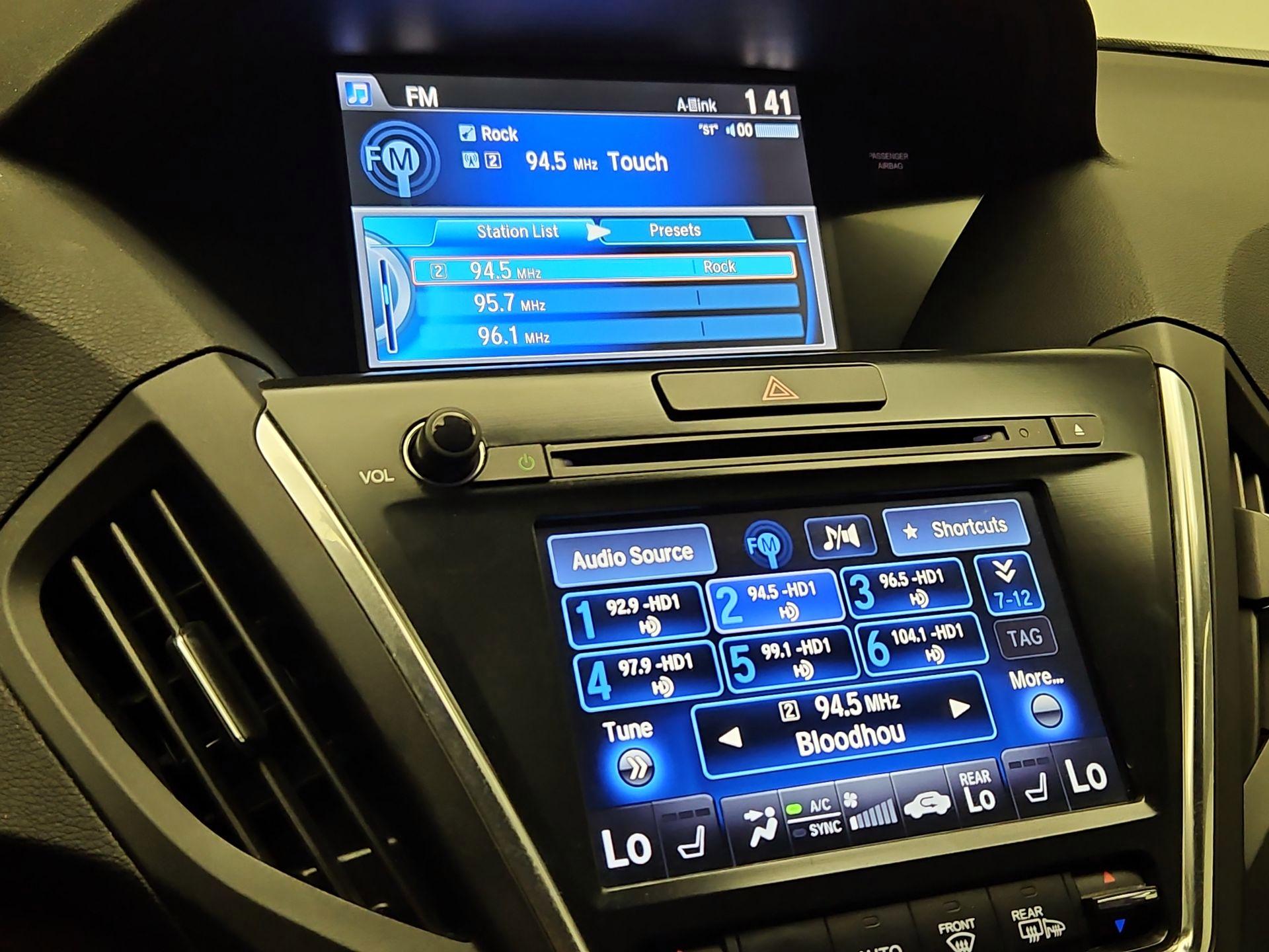 Thumbnail: 2016 Acura MDX - 16