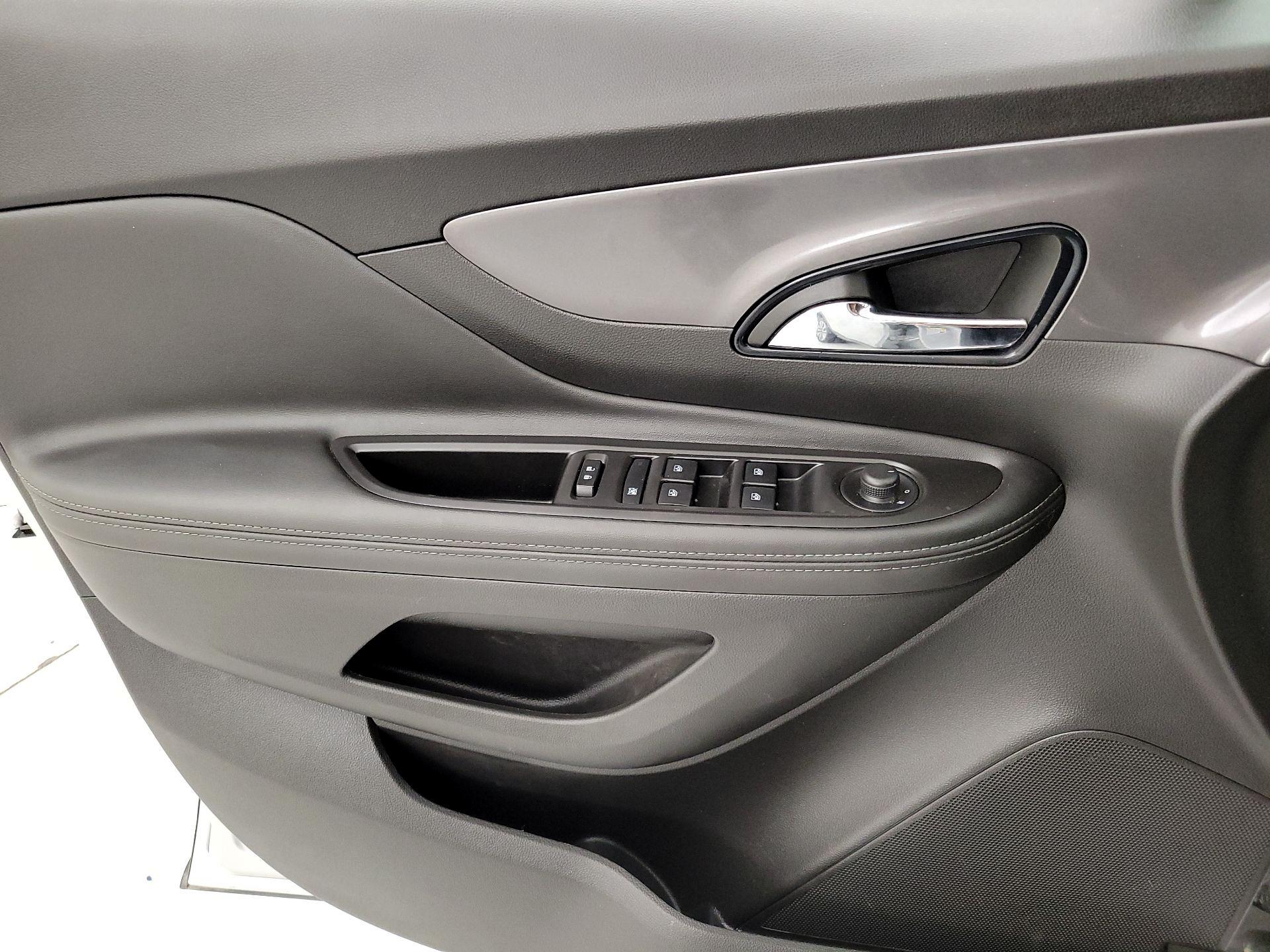 Thumbnail: 2022 Buick Encore - 12