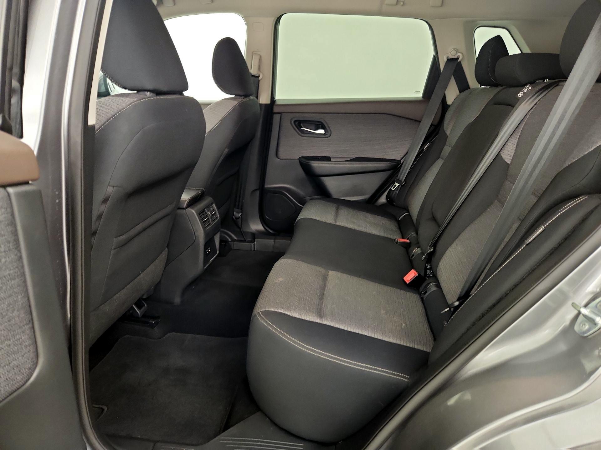 Thumbnail: 2021 Nissan Rogue - 19