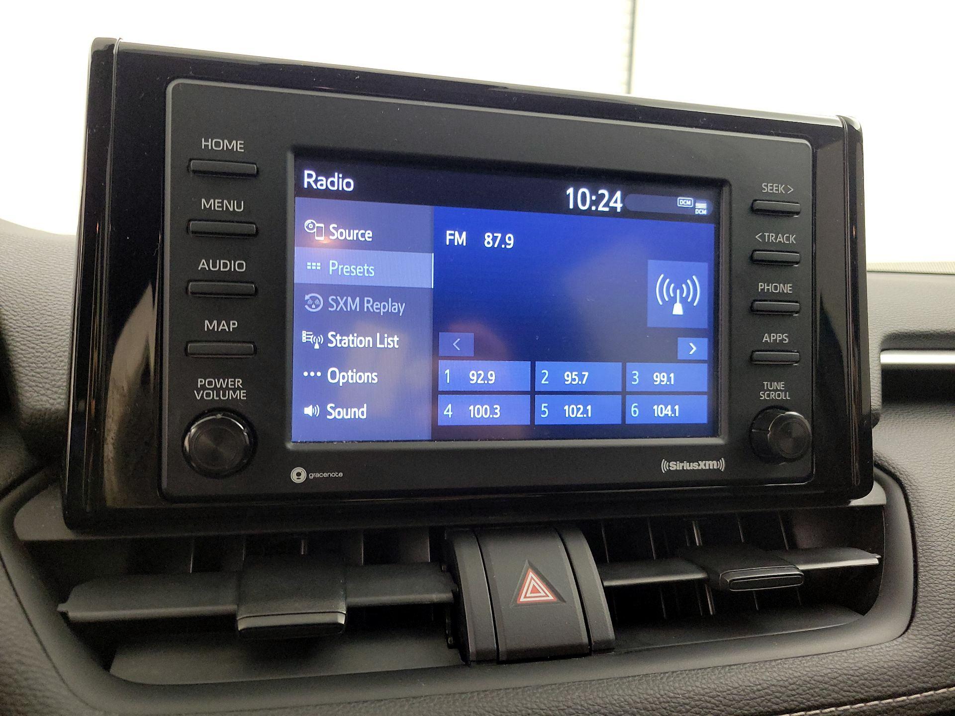Thumbnail: 2021 Toyota RAV4 - 15