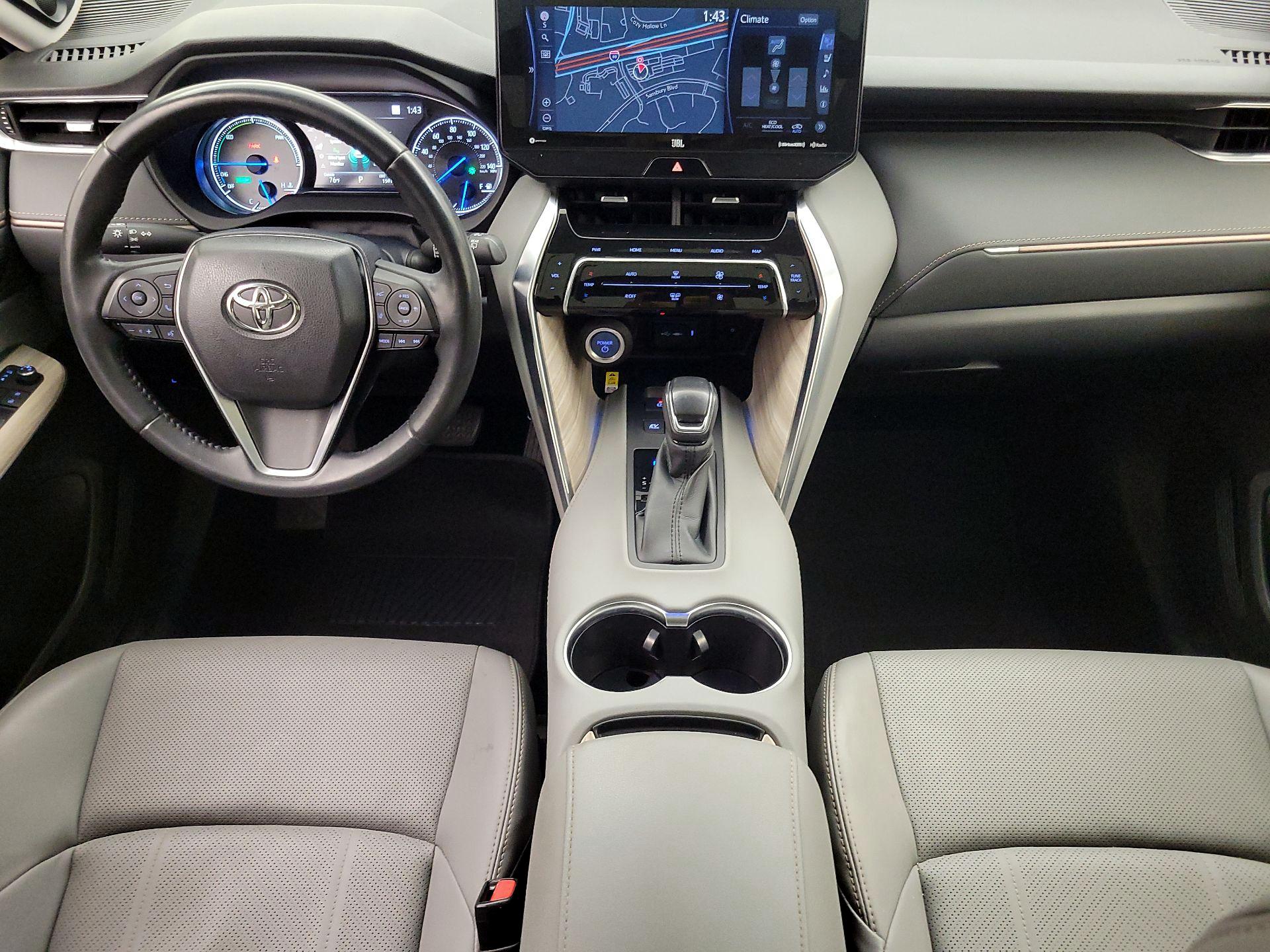 Thumbnail: 2021 Toyota Venza - 9