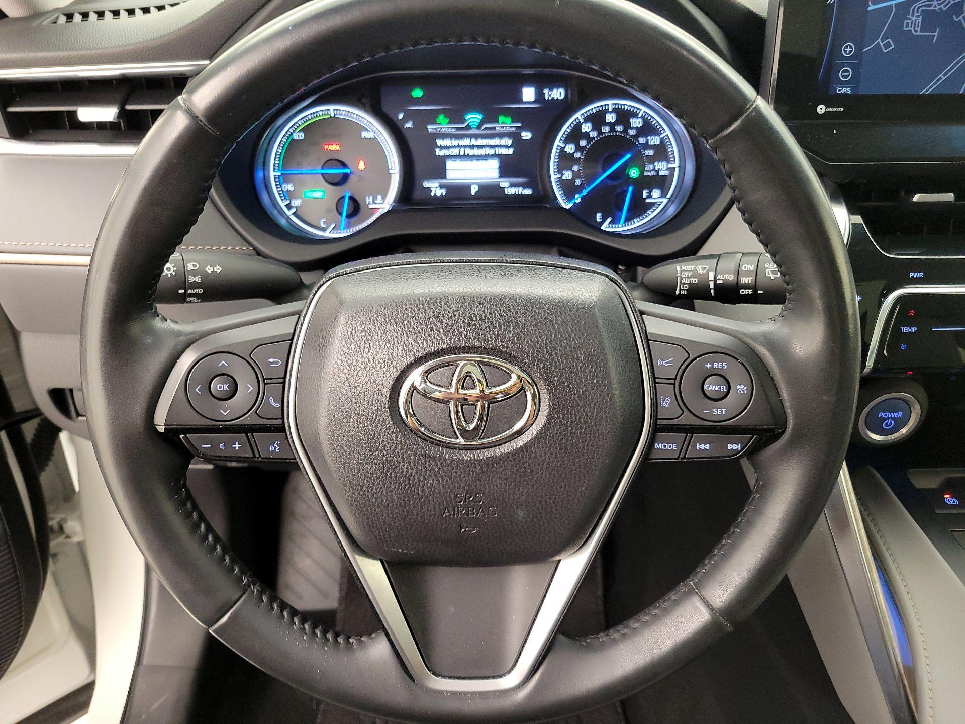 Thumbnail: 2021 Toyota Venza - 10