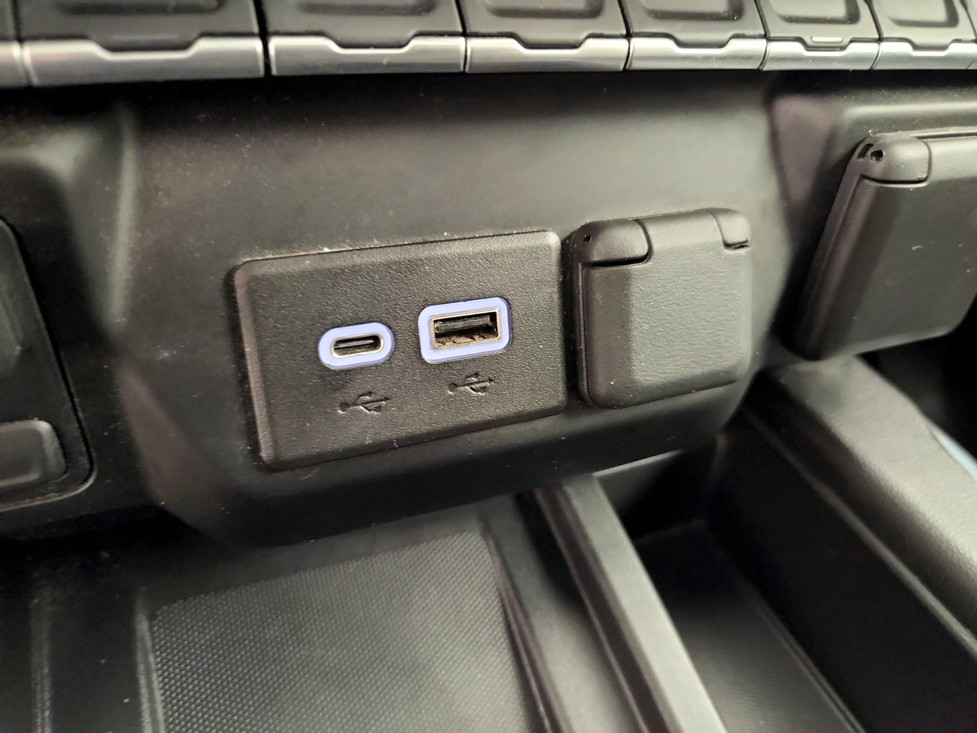 Thumbnail: 2022 GMC Sierra 1500 - 19