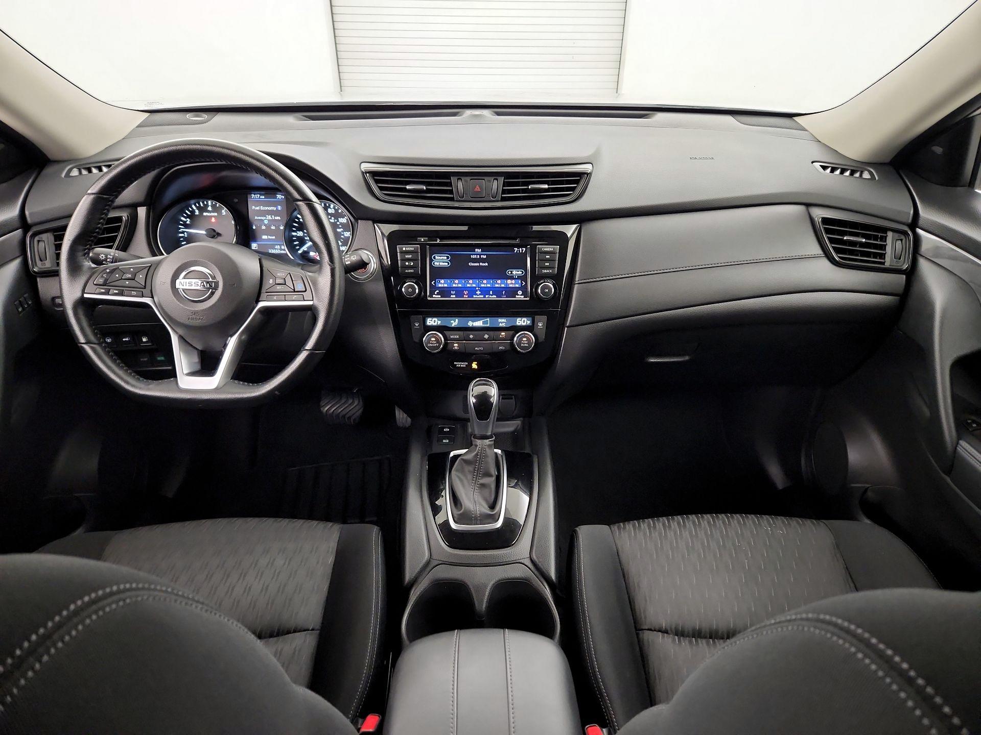 Thumbnail: 2020 Nissan Rogue - 9