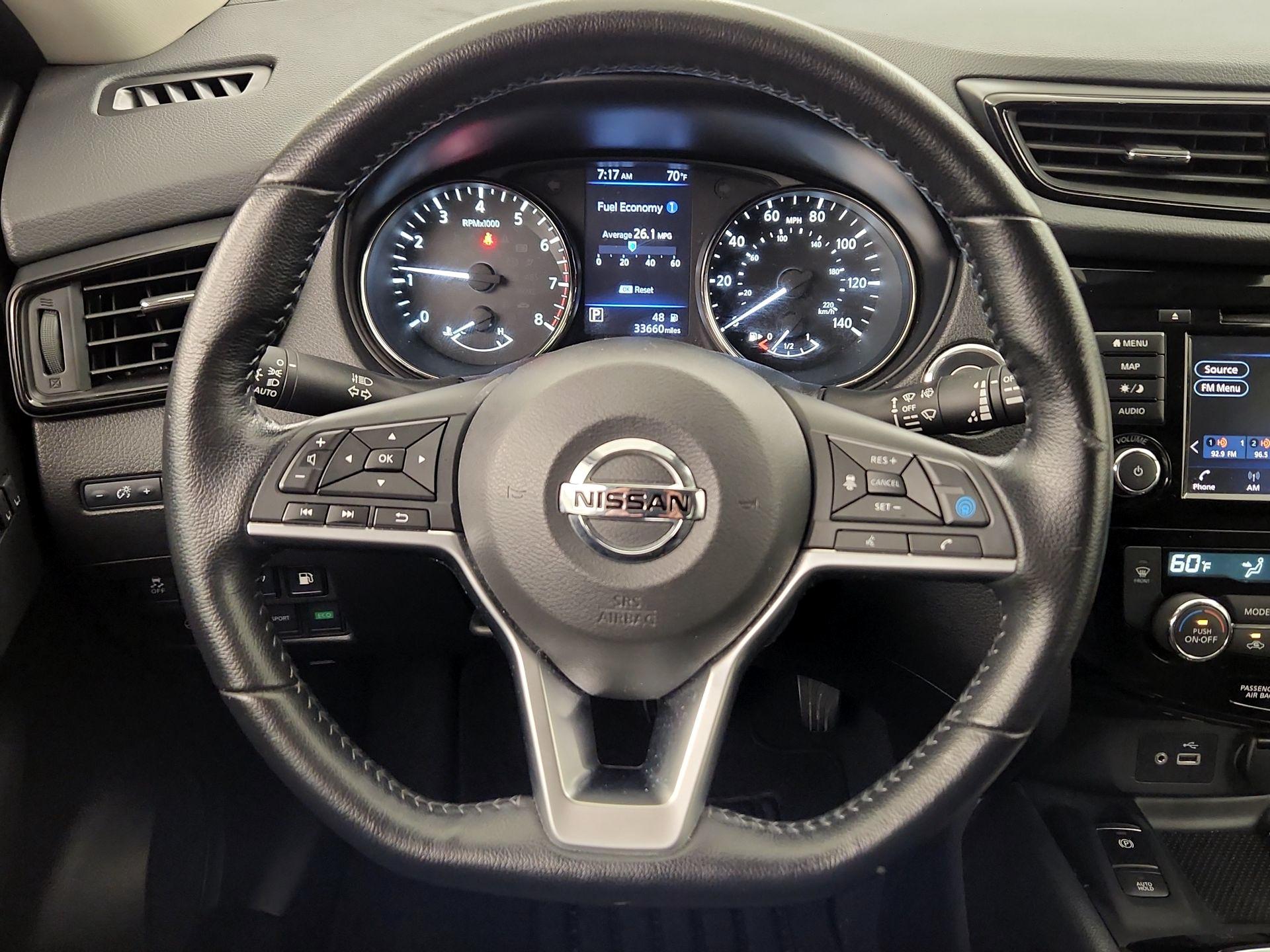 Thumbnail: 2020 Nissan Rogue - 10