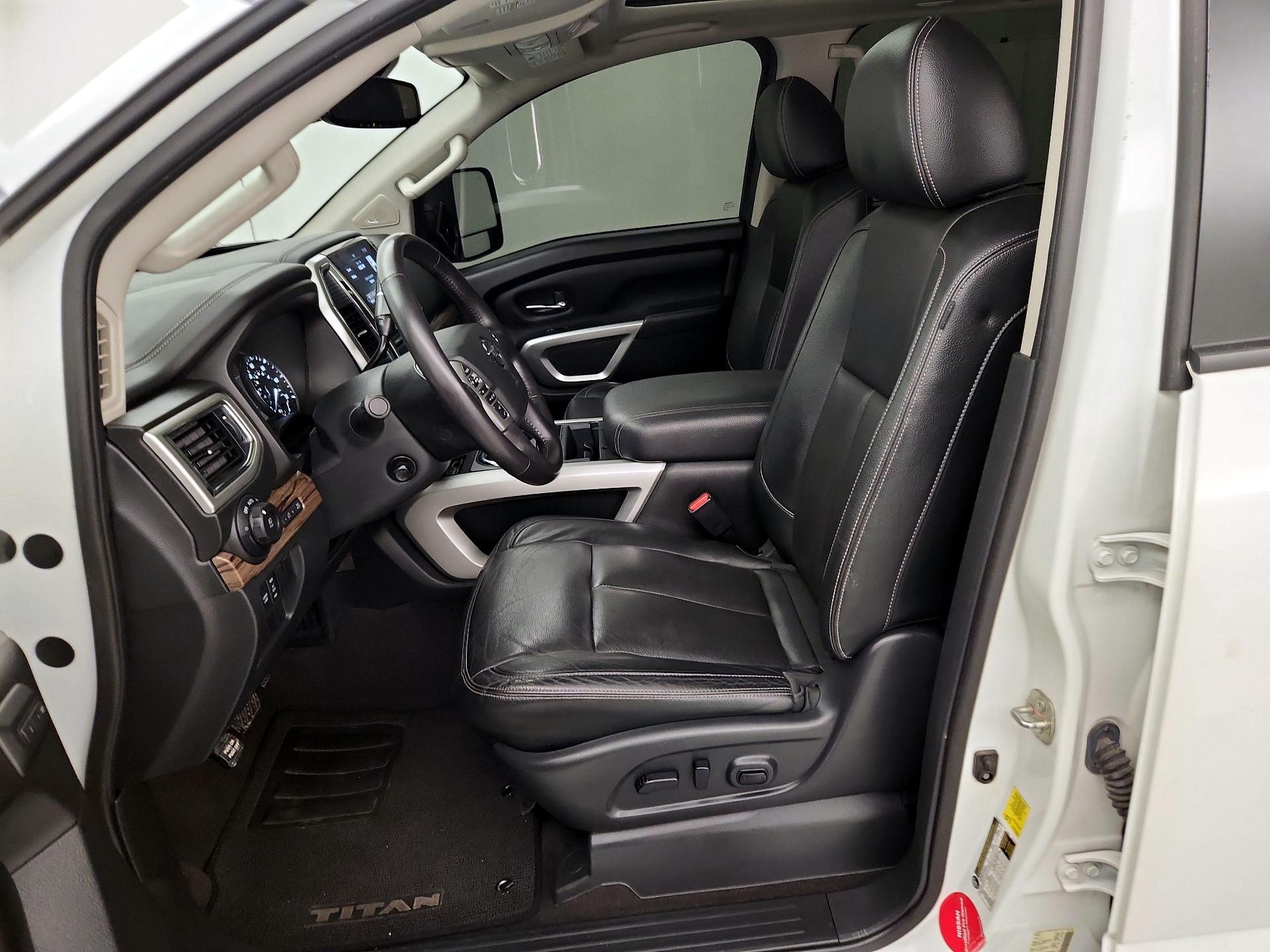 Thumbnail: 2021 Nissan Titan - 11