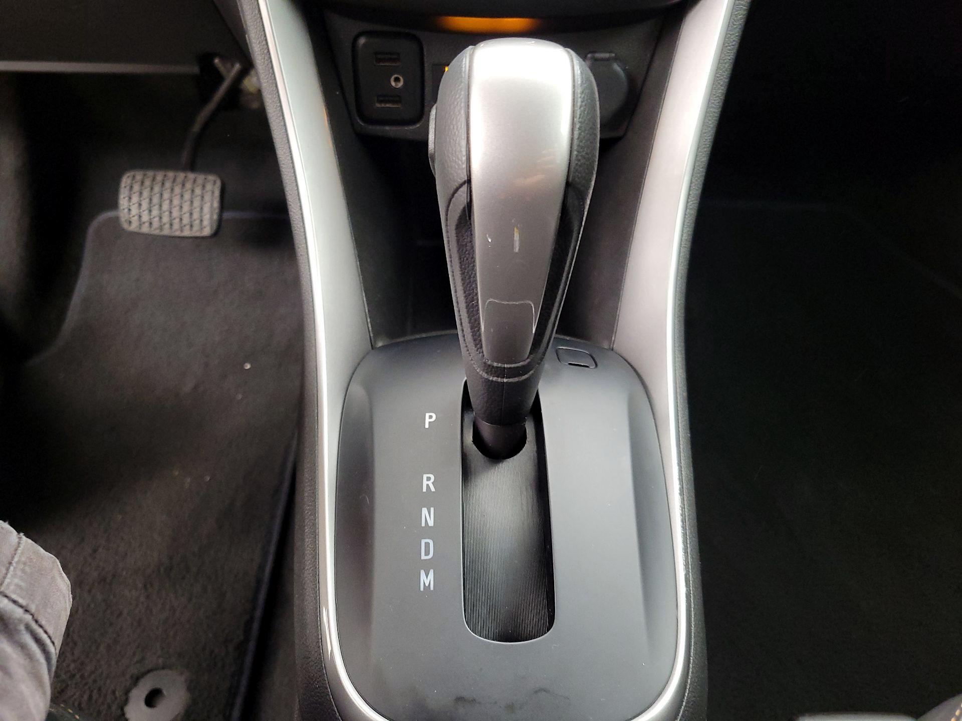 Thumbnail: 2022 Chevrolet Trax - 17