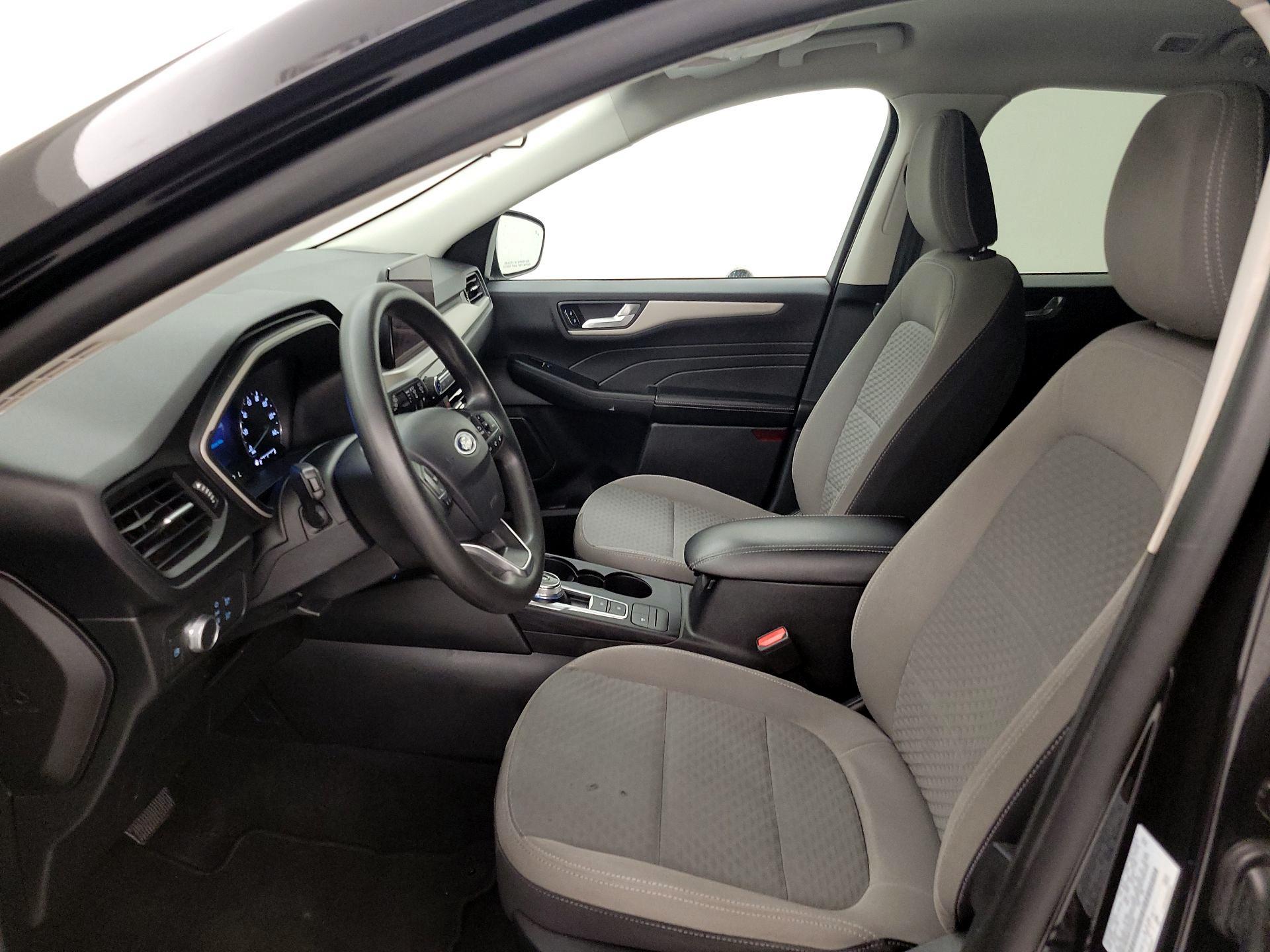 Thumbnail: 2021 Ford Escape - 11