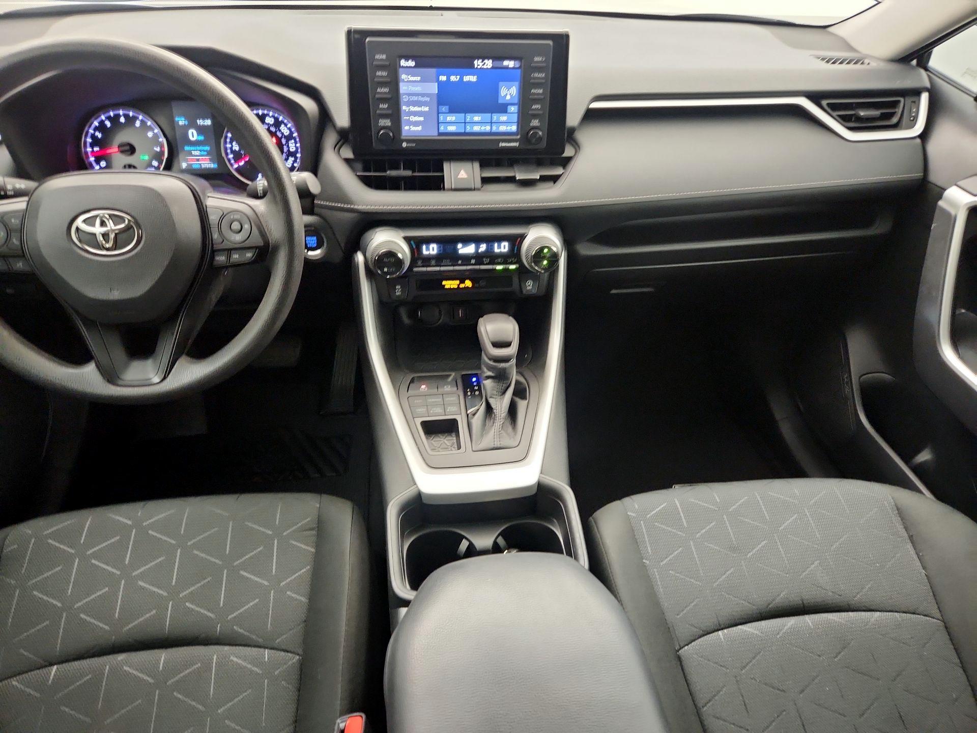 Thumbnail: 2021 Toyota RAV4 - 9