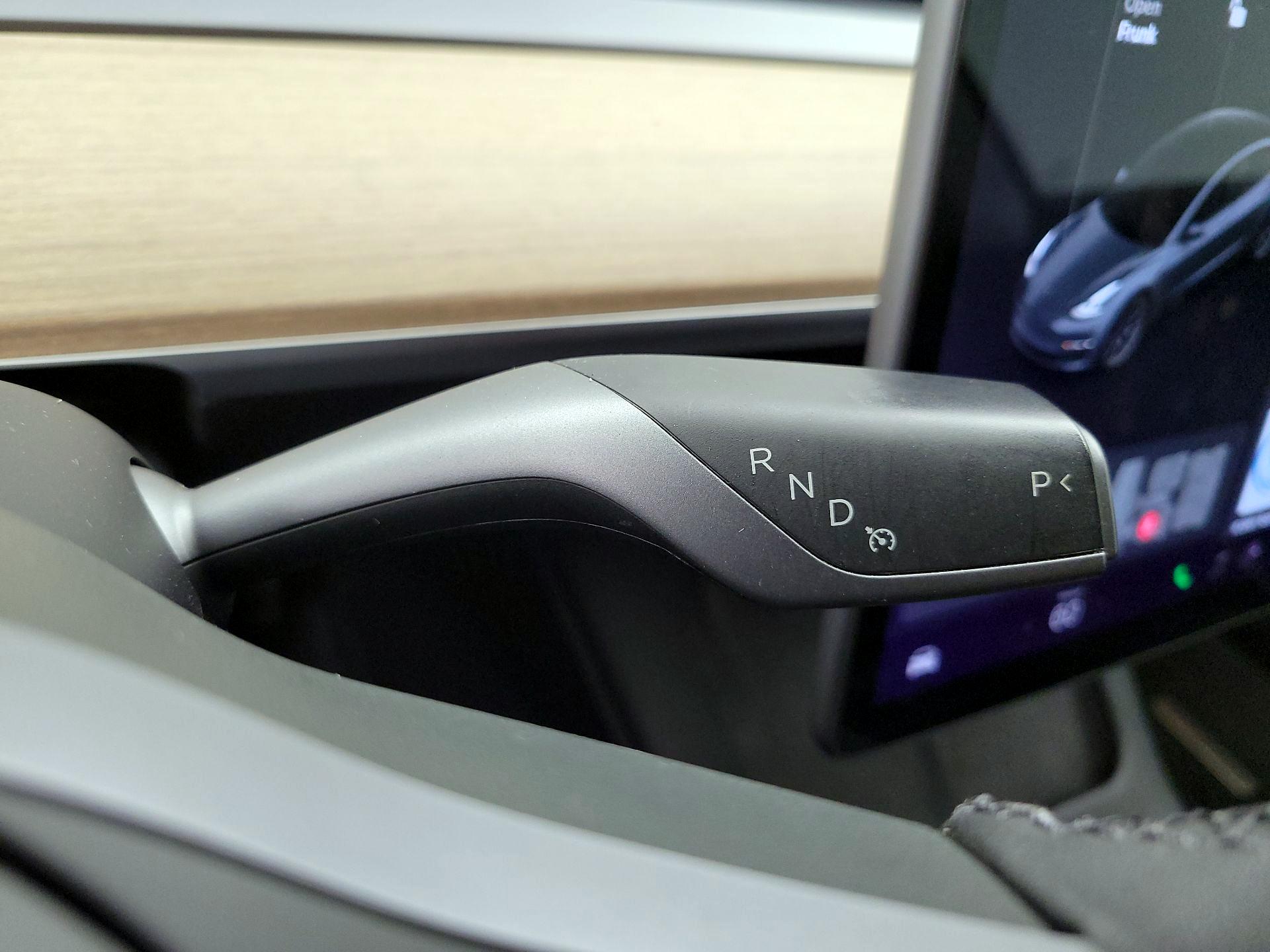 Thumbnail: 2021 Tesla Model 3 - 17