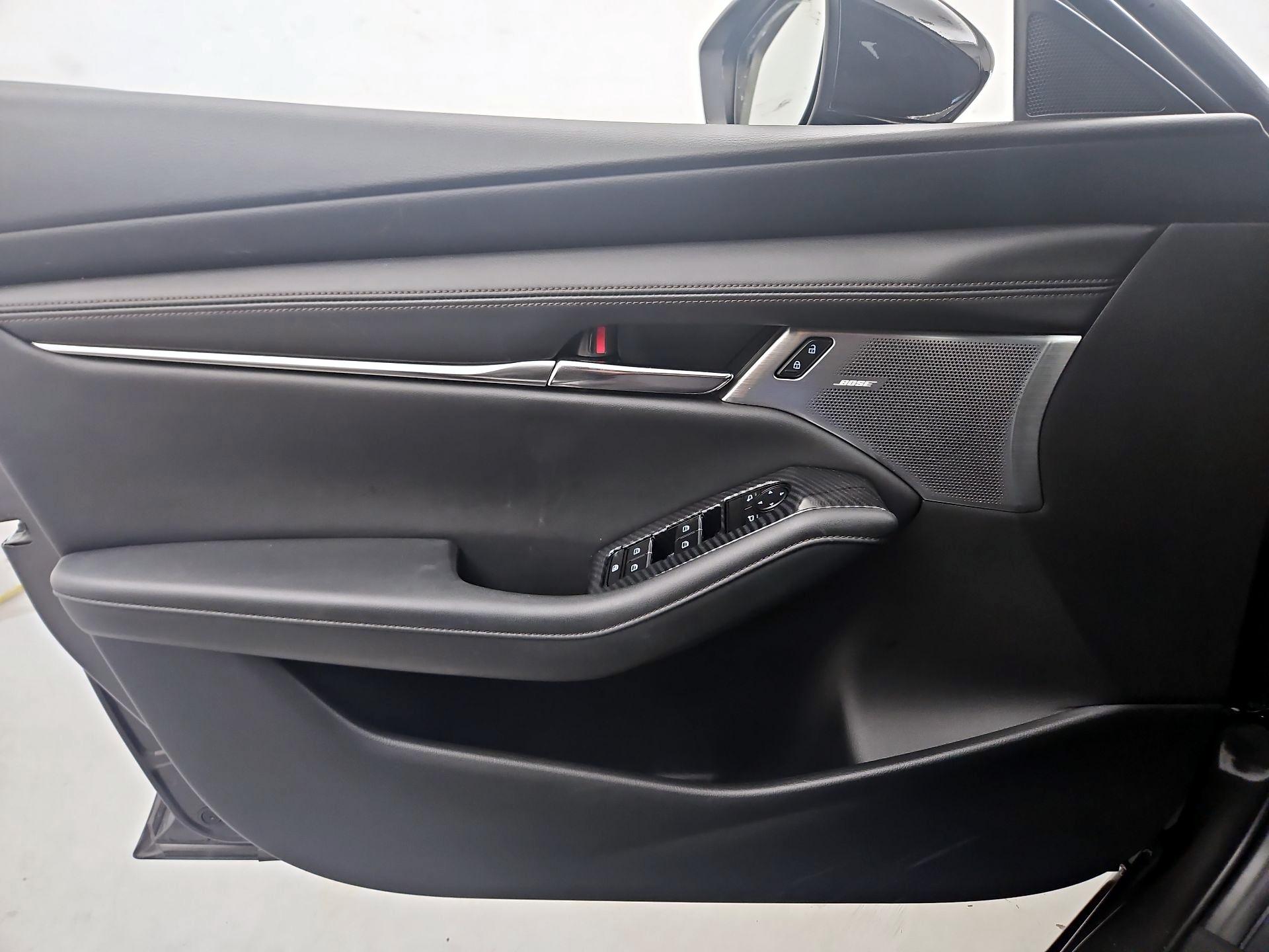 Thumbnail: 2023 Mazda Mazda3 - 12
