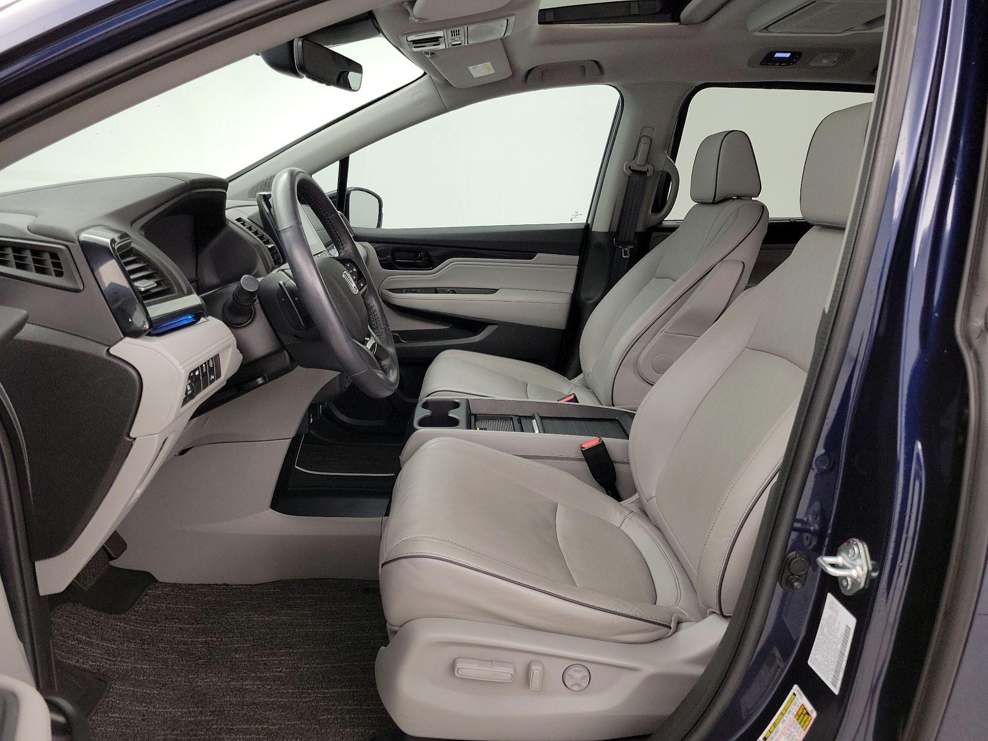 Thumbnail: 2023 Honda Odyssey - 11