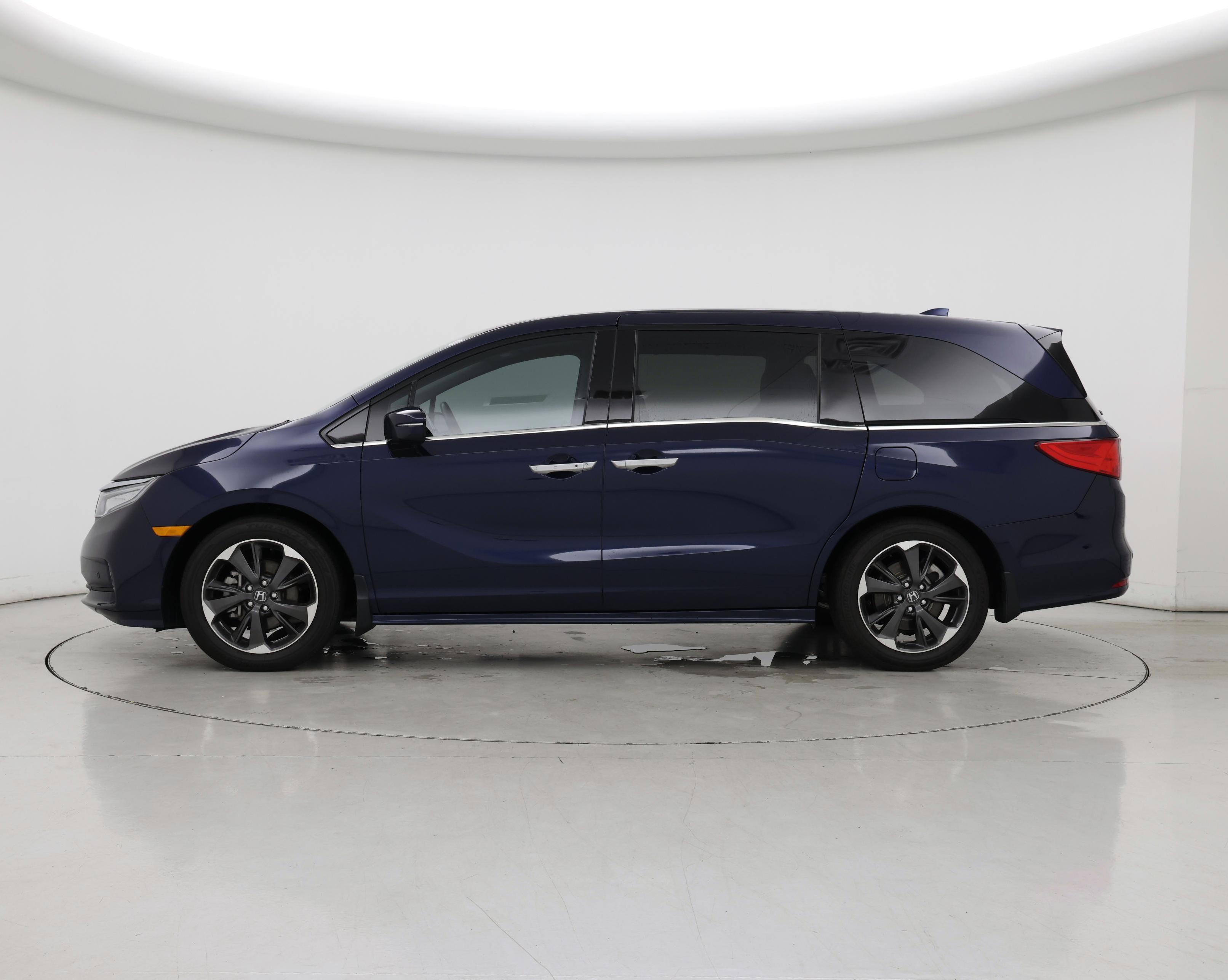 Thumbnail: 2023 Honda Odyssey - 3