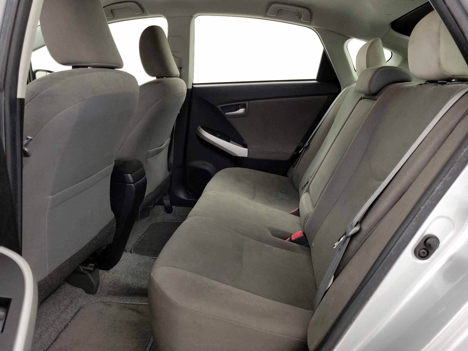 Thumbnail: 2015 Toyota Prius - 19