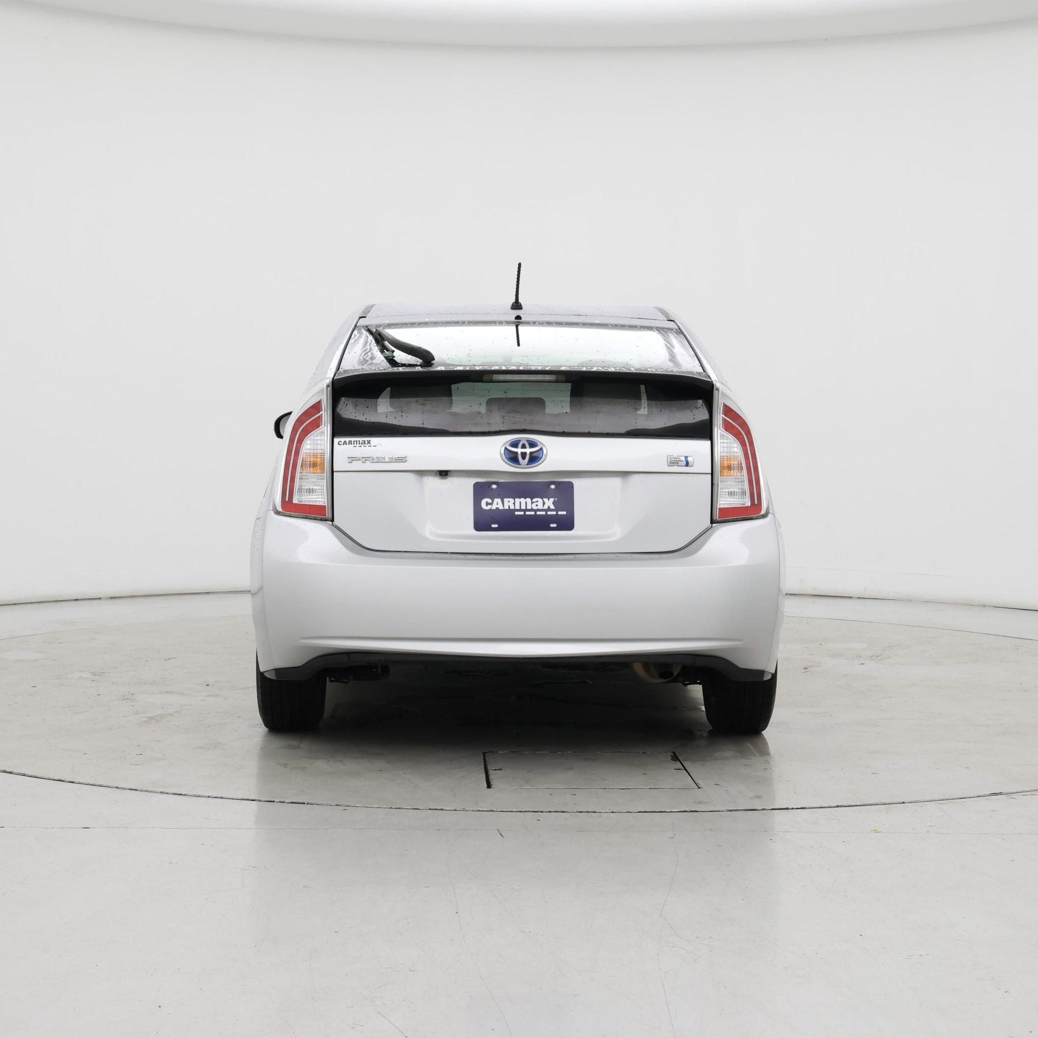 Thumbnail: 2015 Toyota Prius - 6