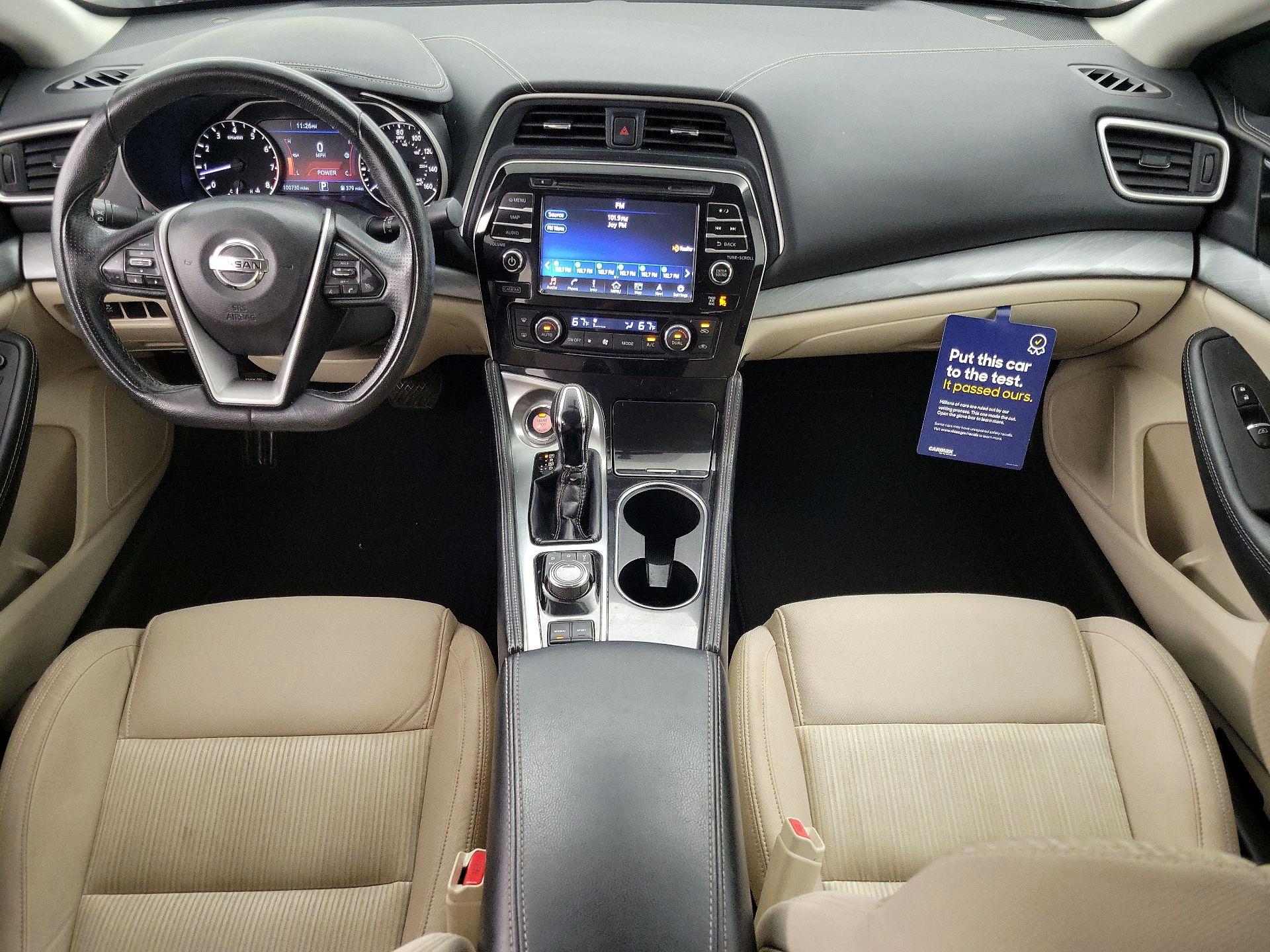 Thumbnail: 2017 Nissan Maxima - 9