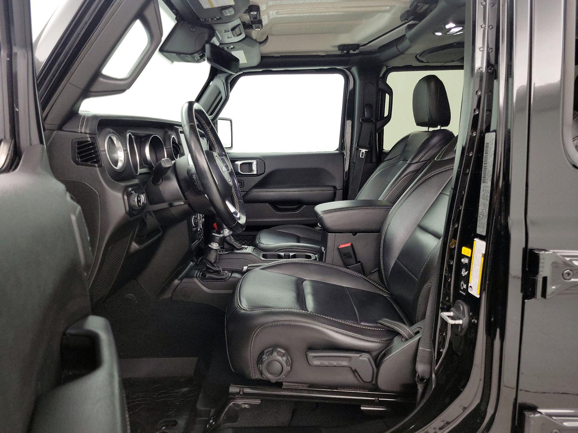 Thumbnail: 2020 Jeep Gladiator - 11