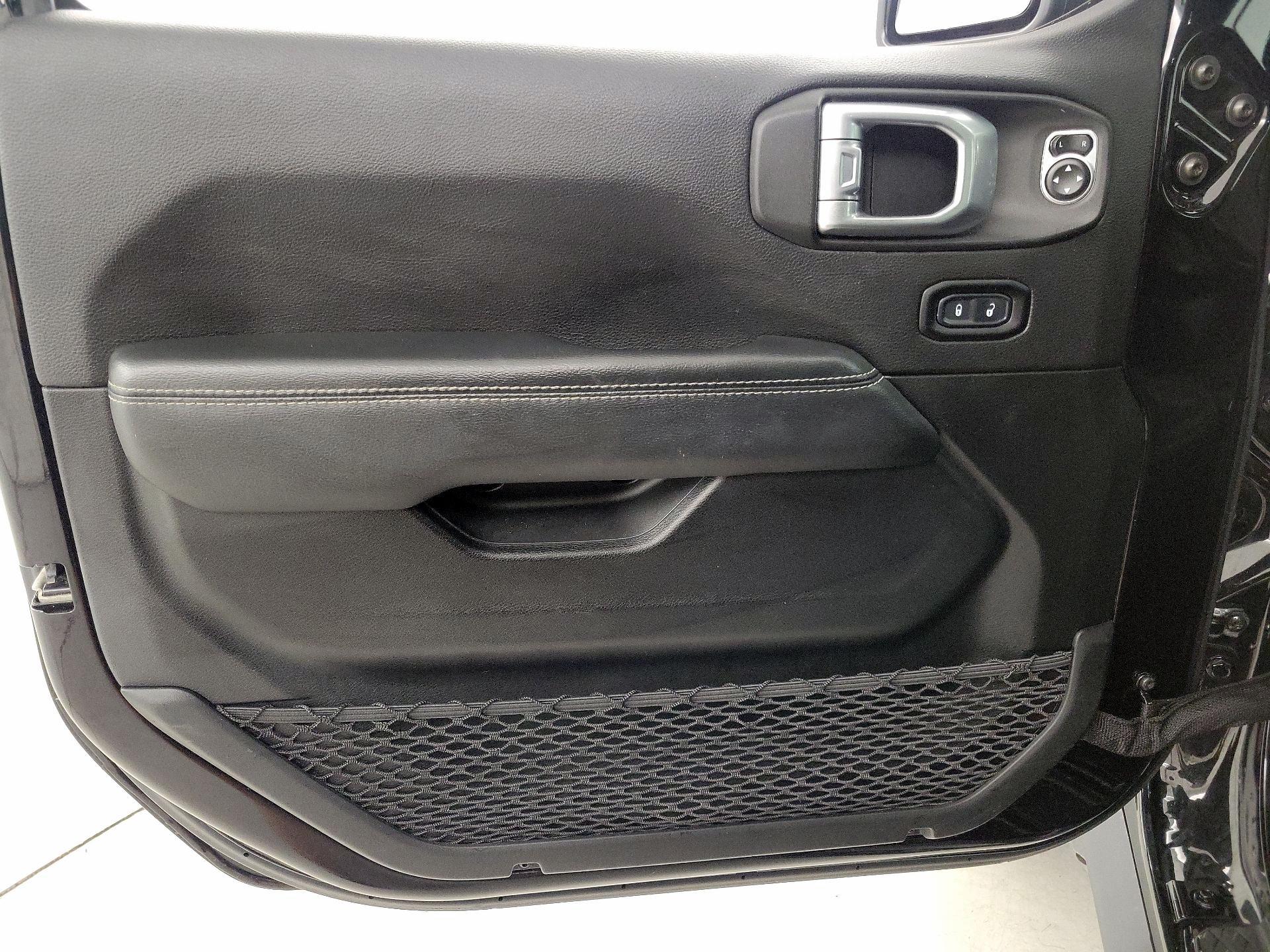 Thumbnail: 2020 Jeep Gladiator - 12