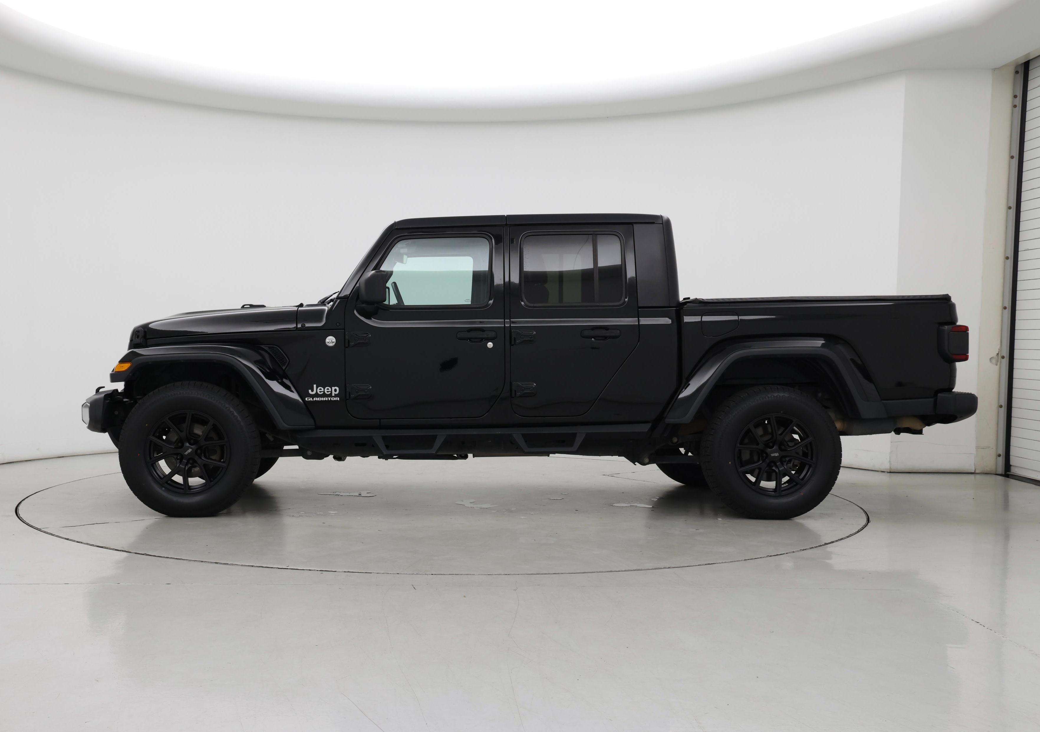 Thumbnail: 2020 Jeep Gladiator - 3