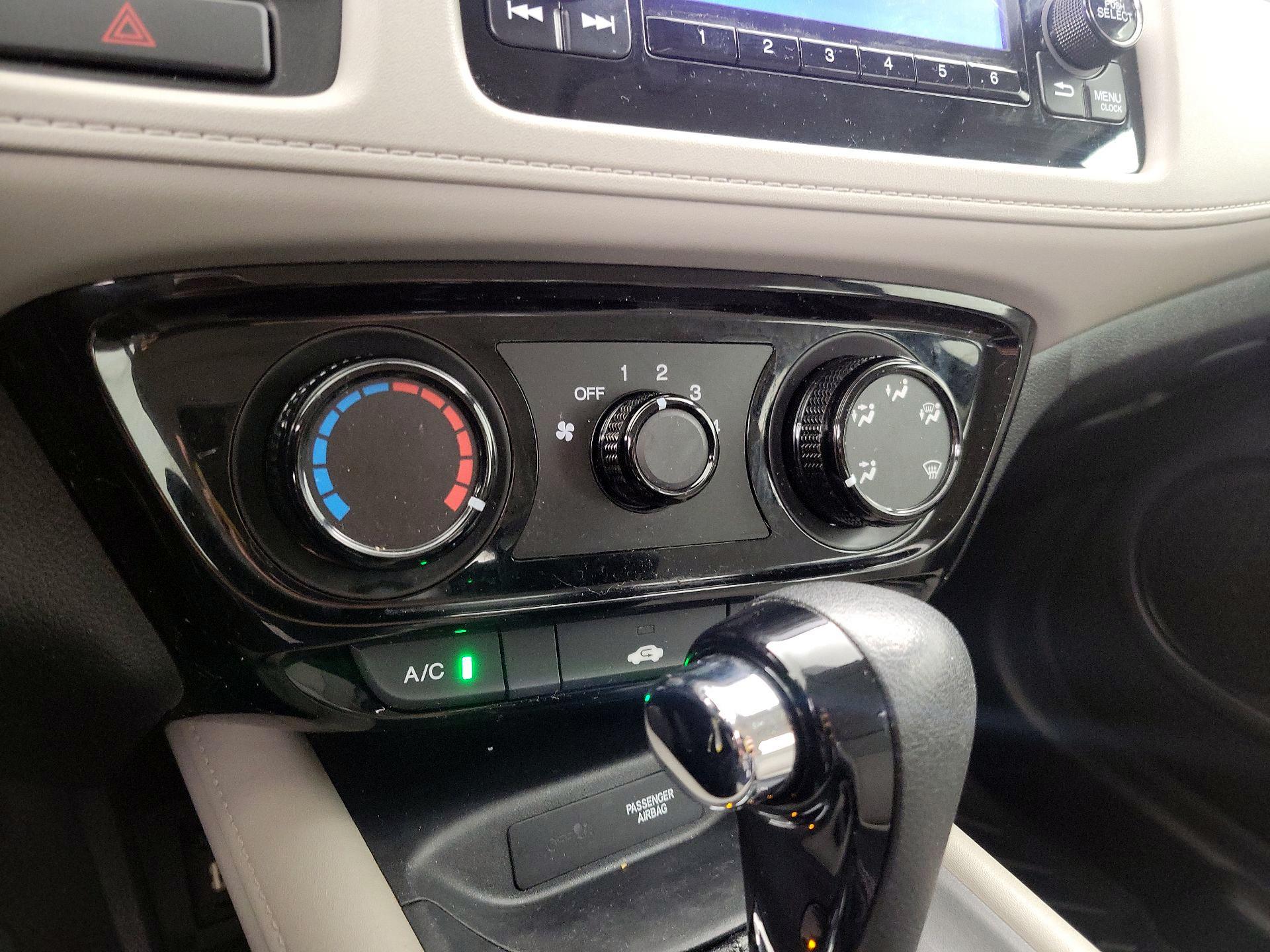 Thumbnail: 2017 Honda HR-V - 16