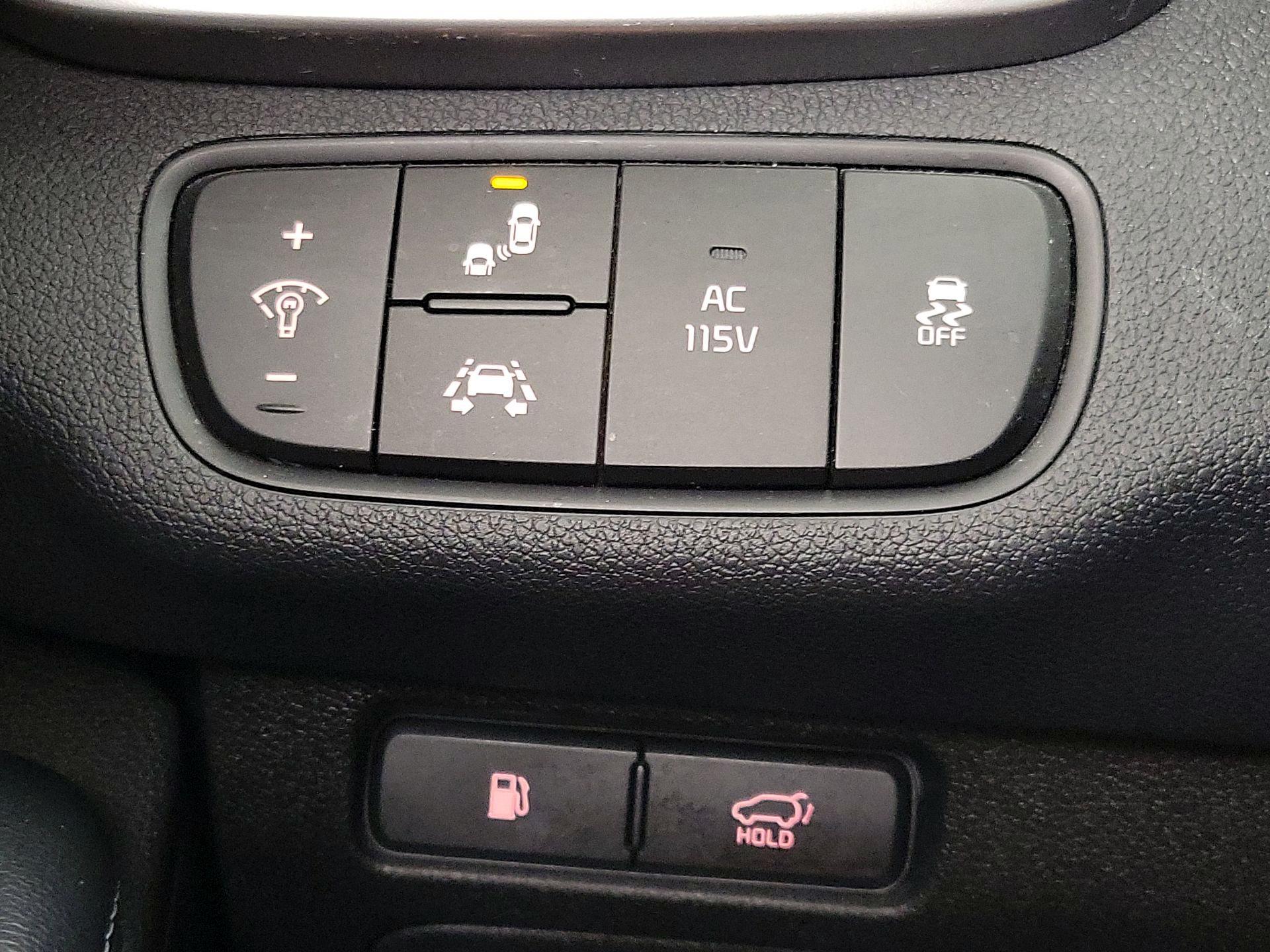Thumbnail: 2019 Kia Sorento - 13