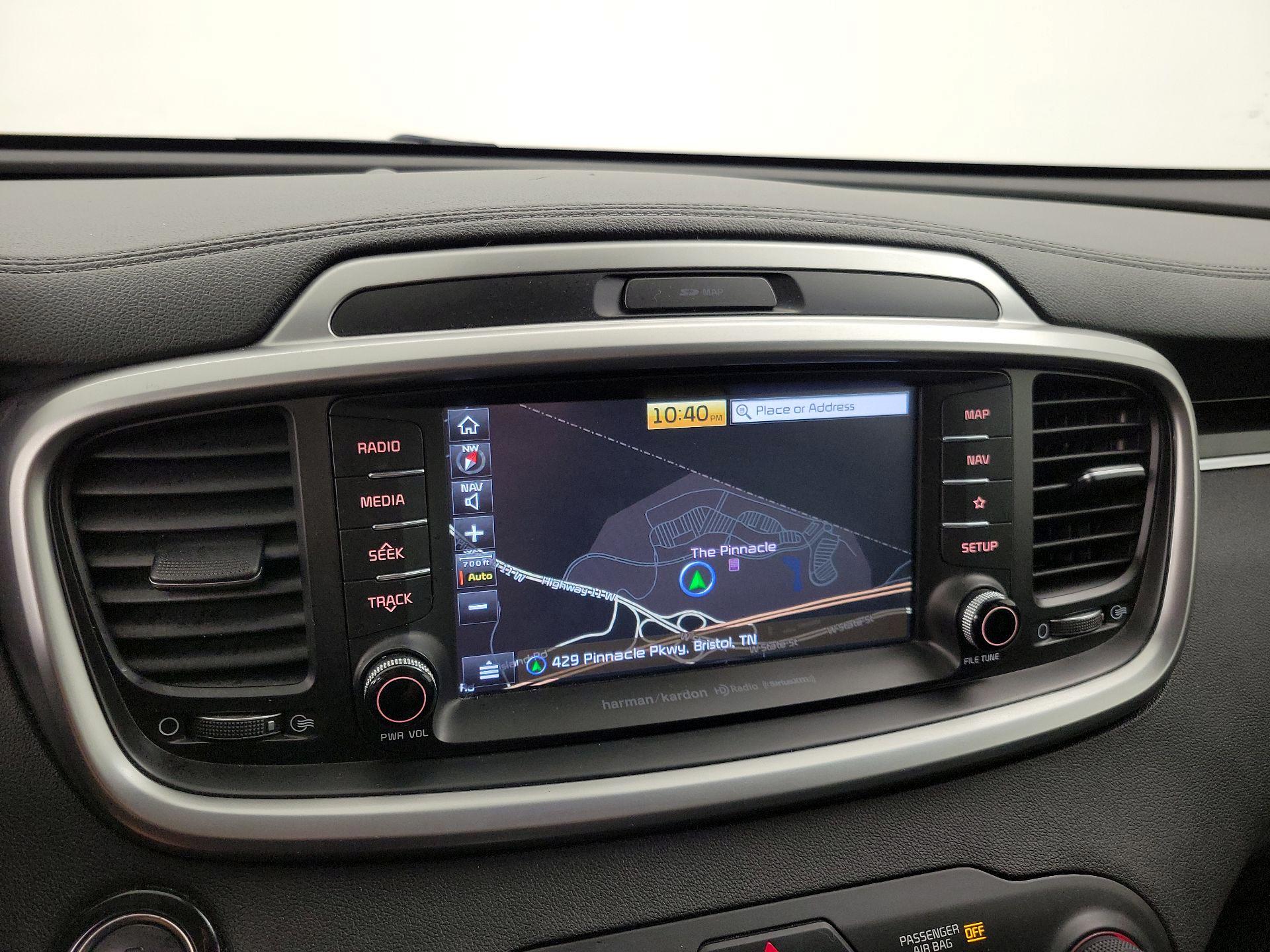 Thumbnail: 2019 Kia Sorento - 14
