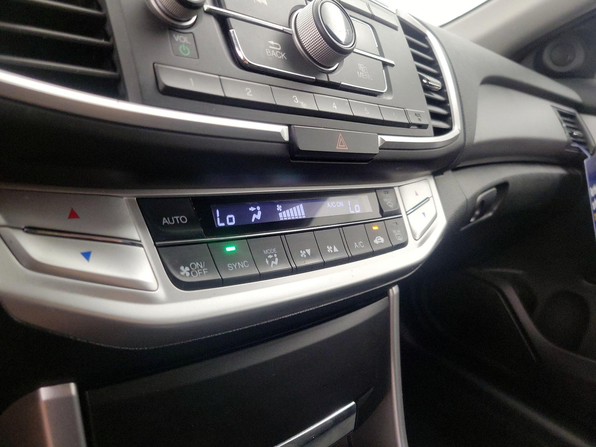 Thumbnail: 2015 Honda Accord - 16