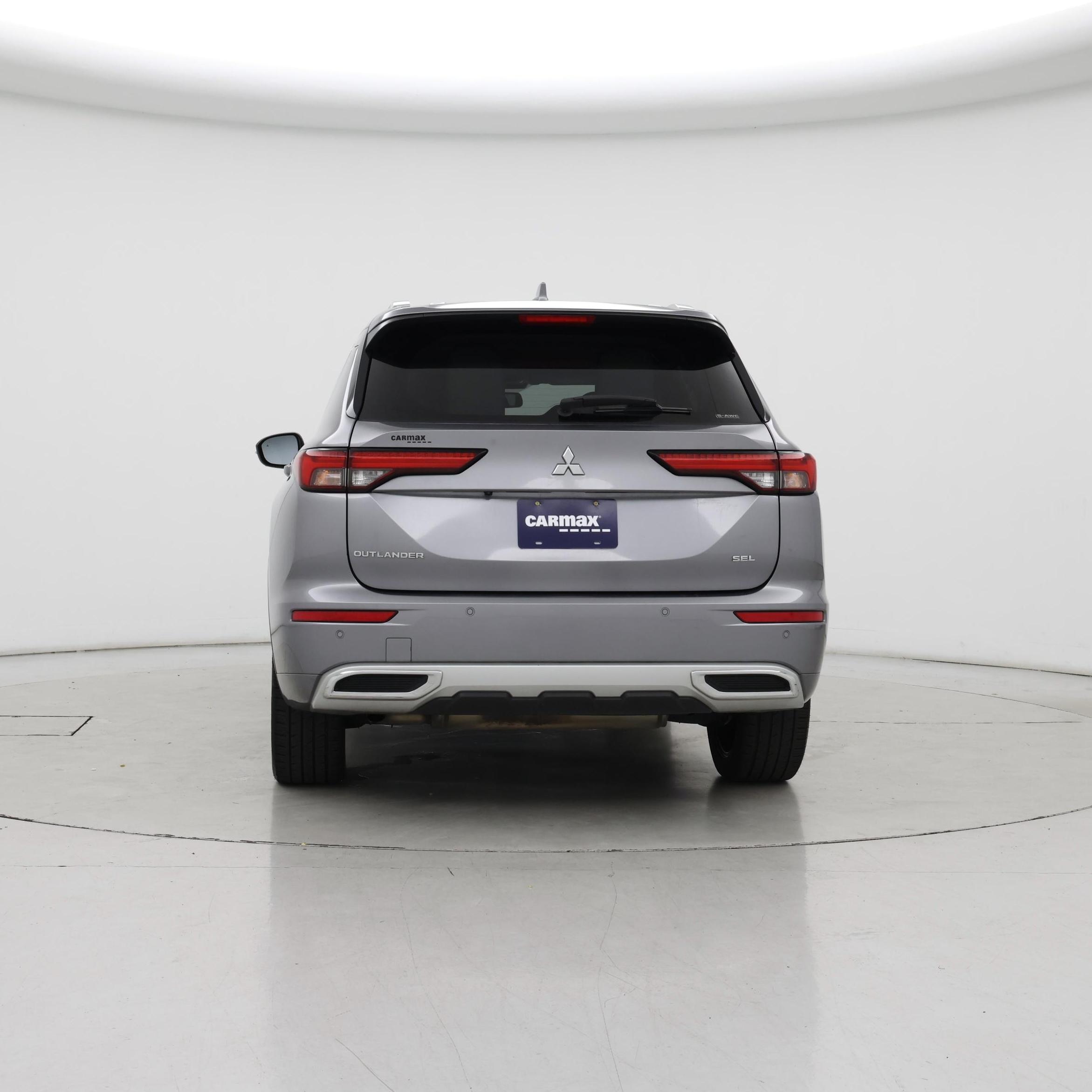 Thumbnail: 2022 Mitsubishi Outlander - 6