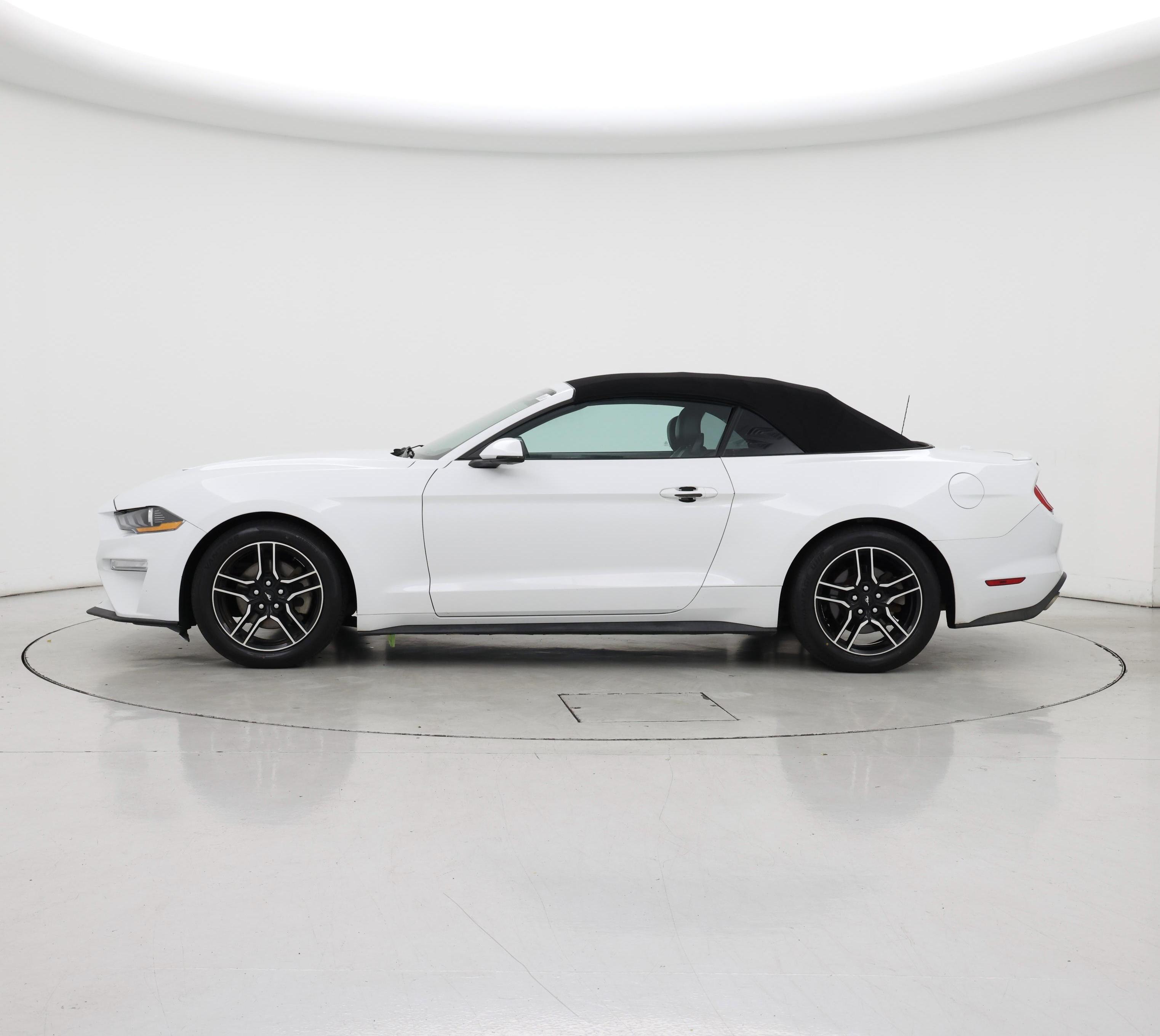 Thumbnail: 2018 Ford Mustang - 3