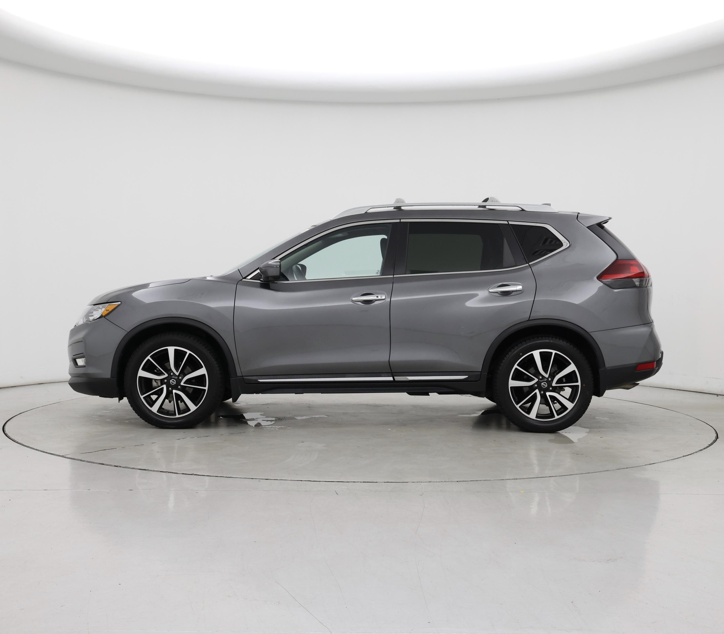 Thumbnail: 2019 Nissan Rogue - 3