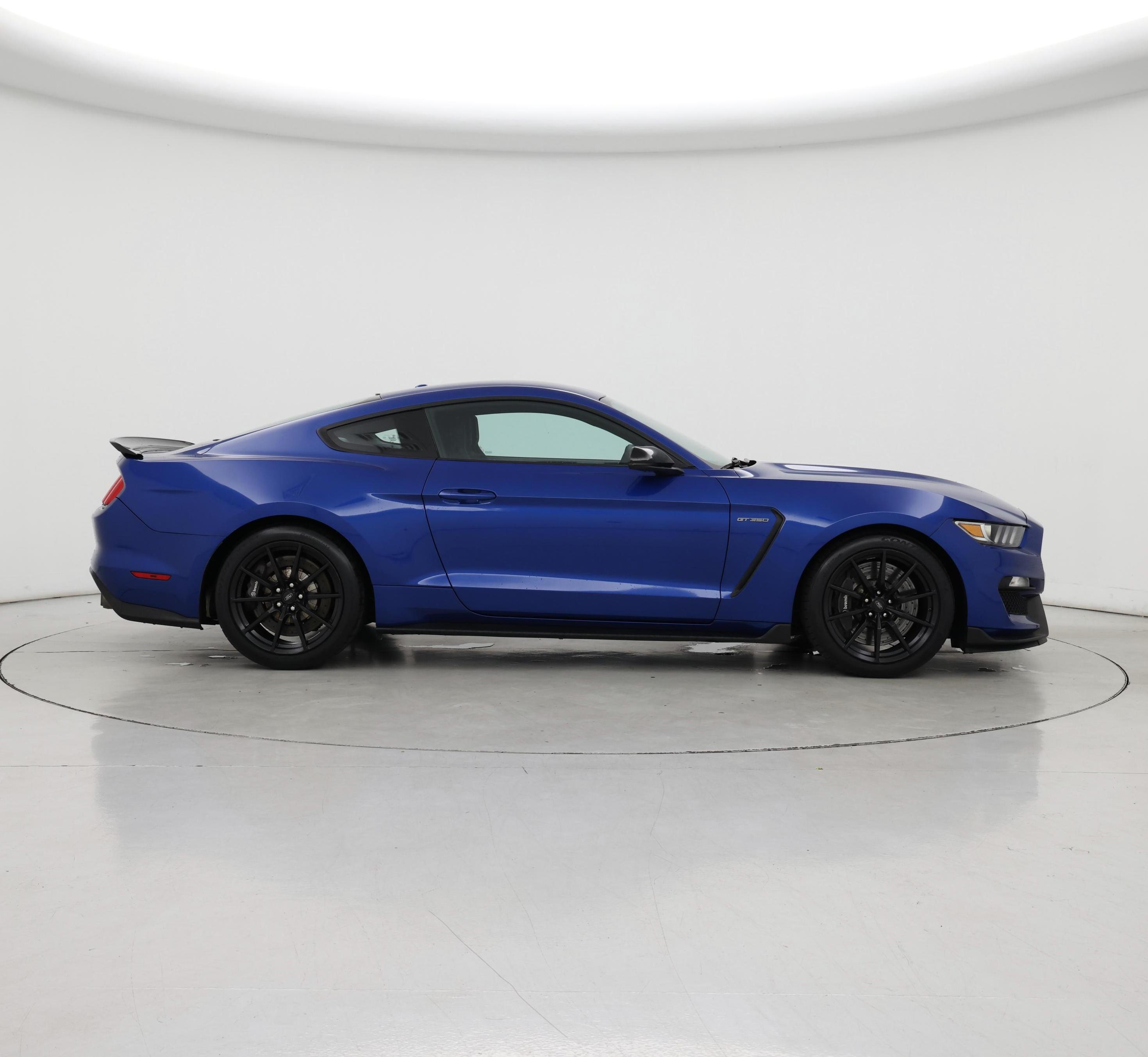 Thumbnail: 2017 Ford Mustang - 7