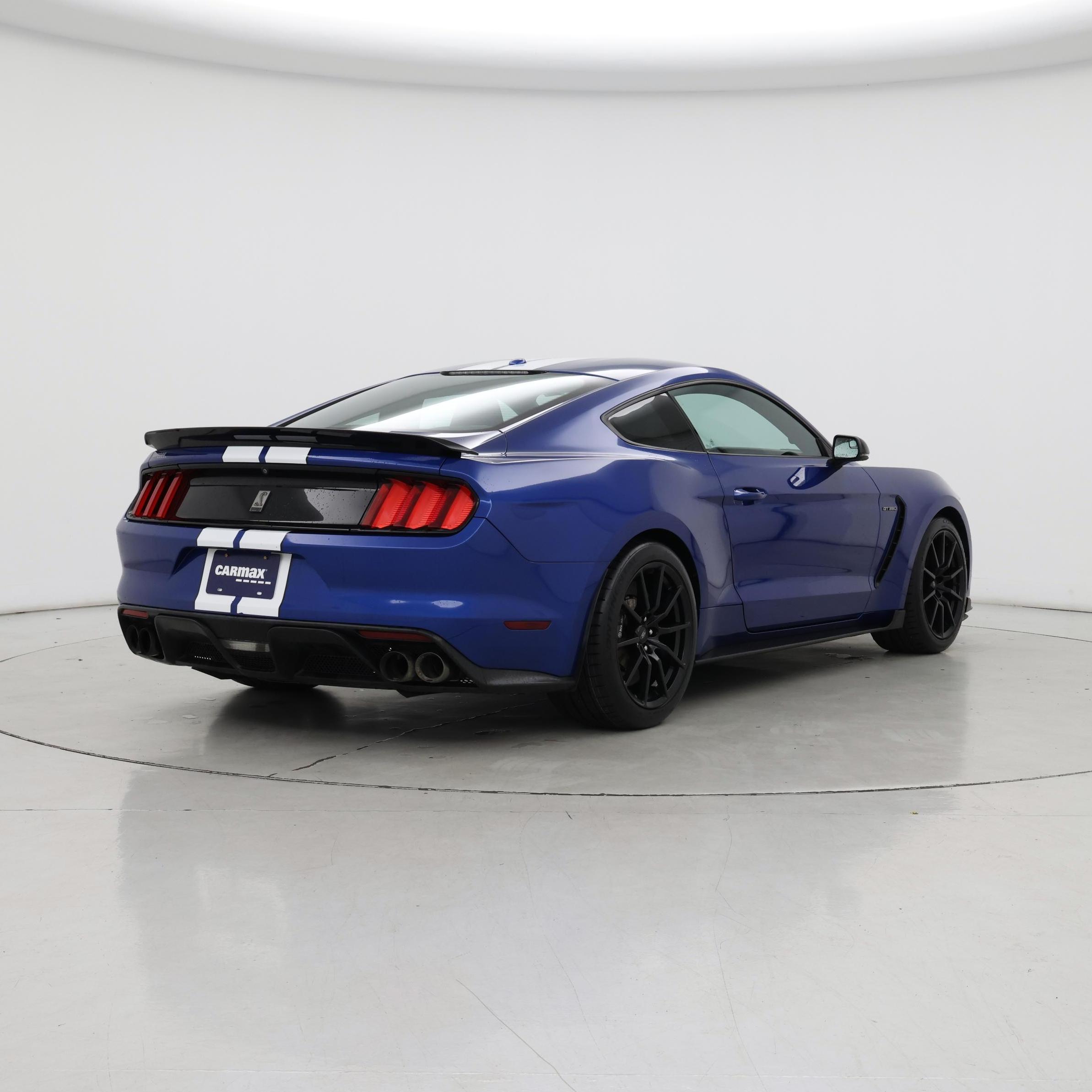 Thumbnail: 2017 Ford Mustang - 8