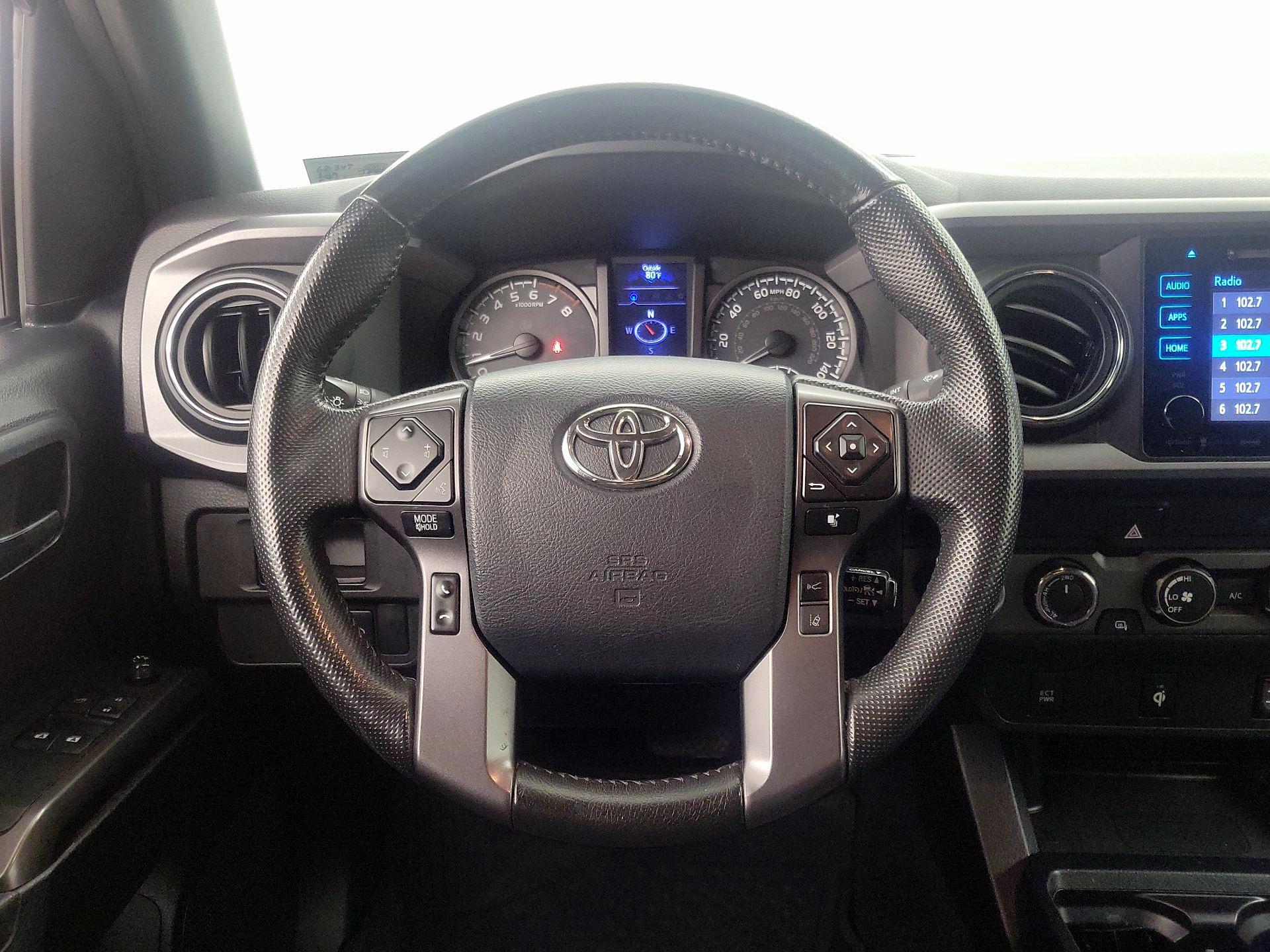 Thumbnail: 2019 Toyota Tacoma - 10
