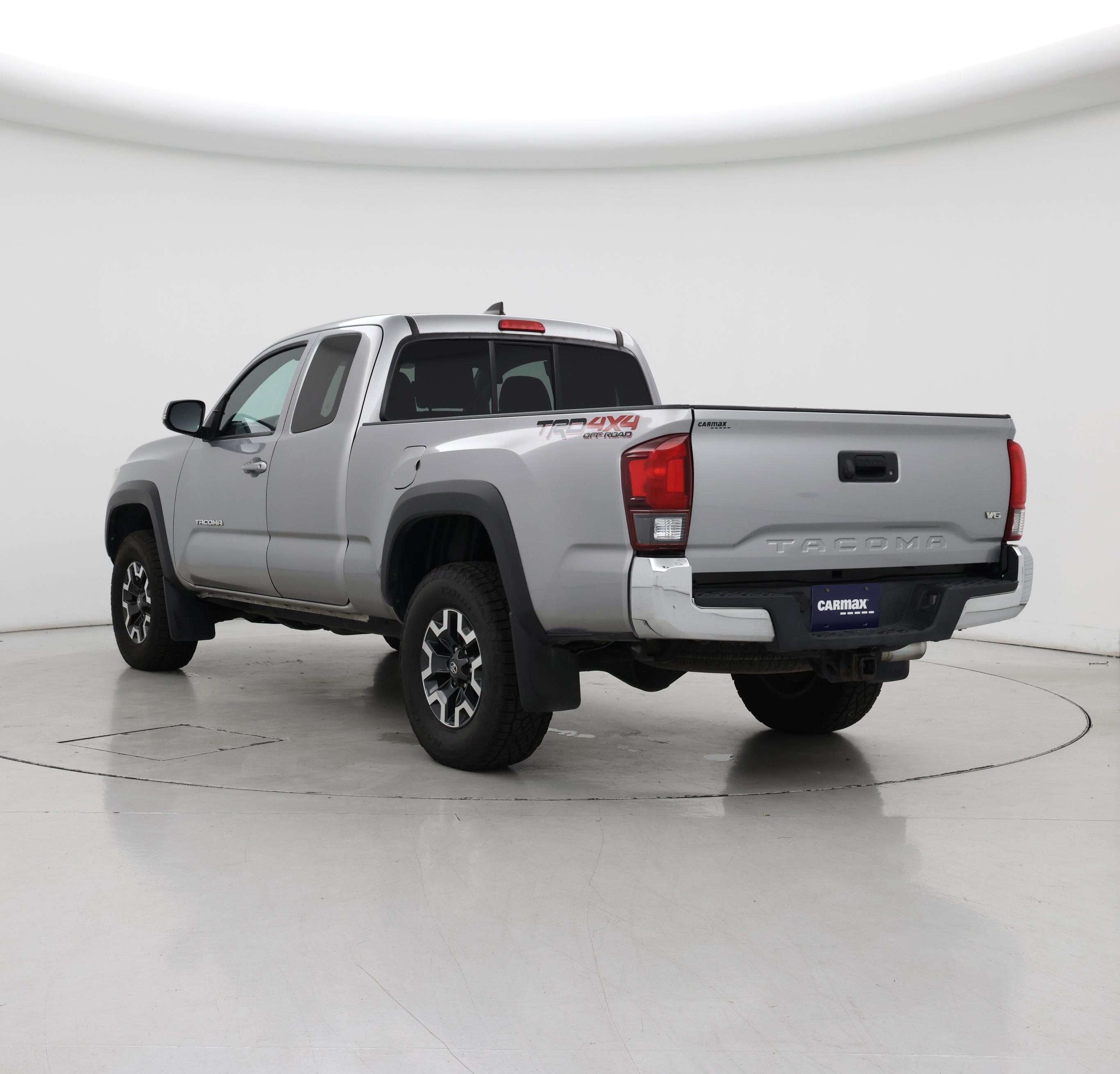 Thumbnail: 2019 Toyota Tacoma - 2
