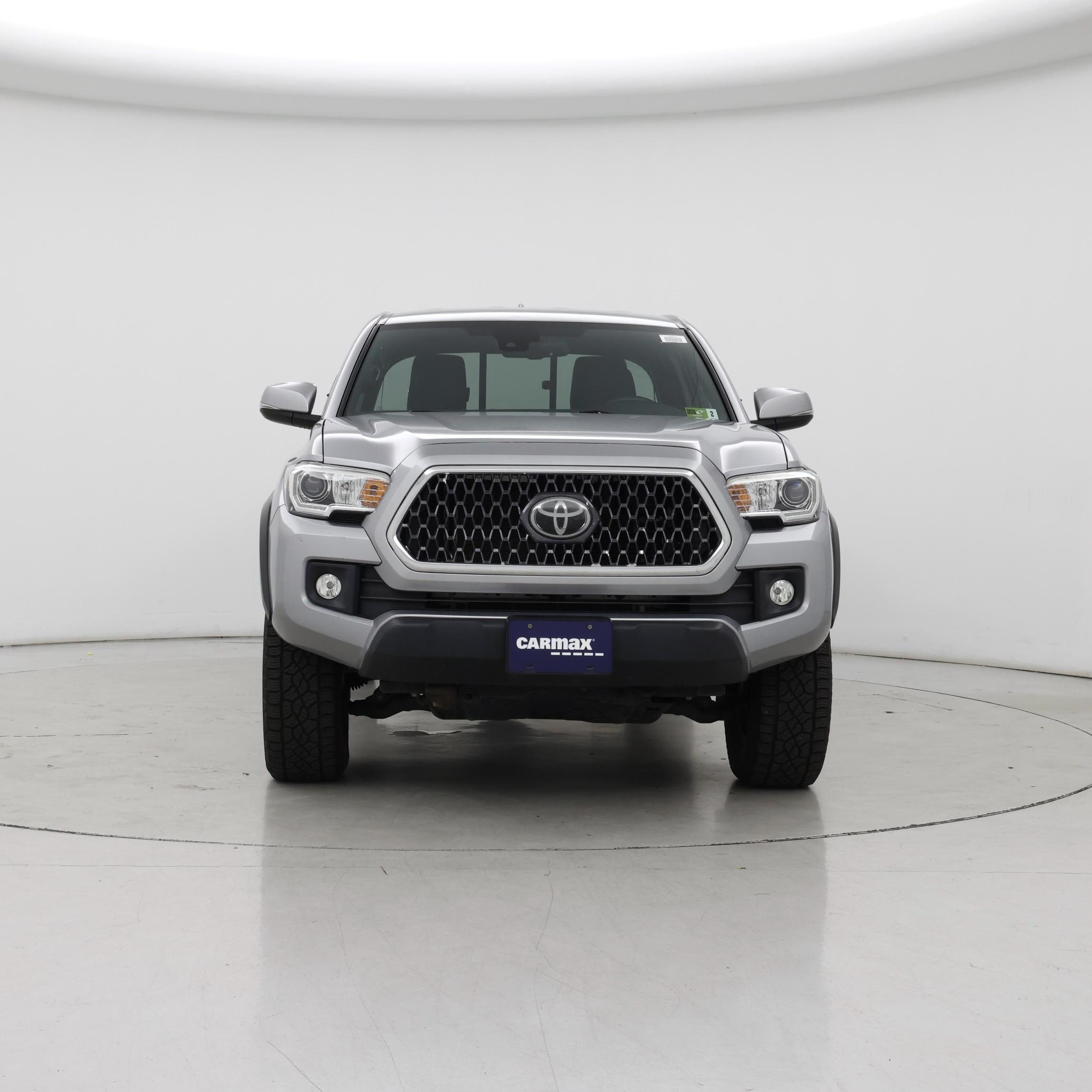 Thumbnail: 2019 Toyota Tacoma - 5