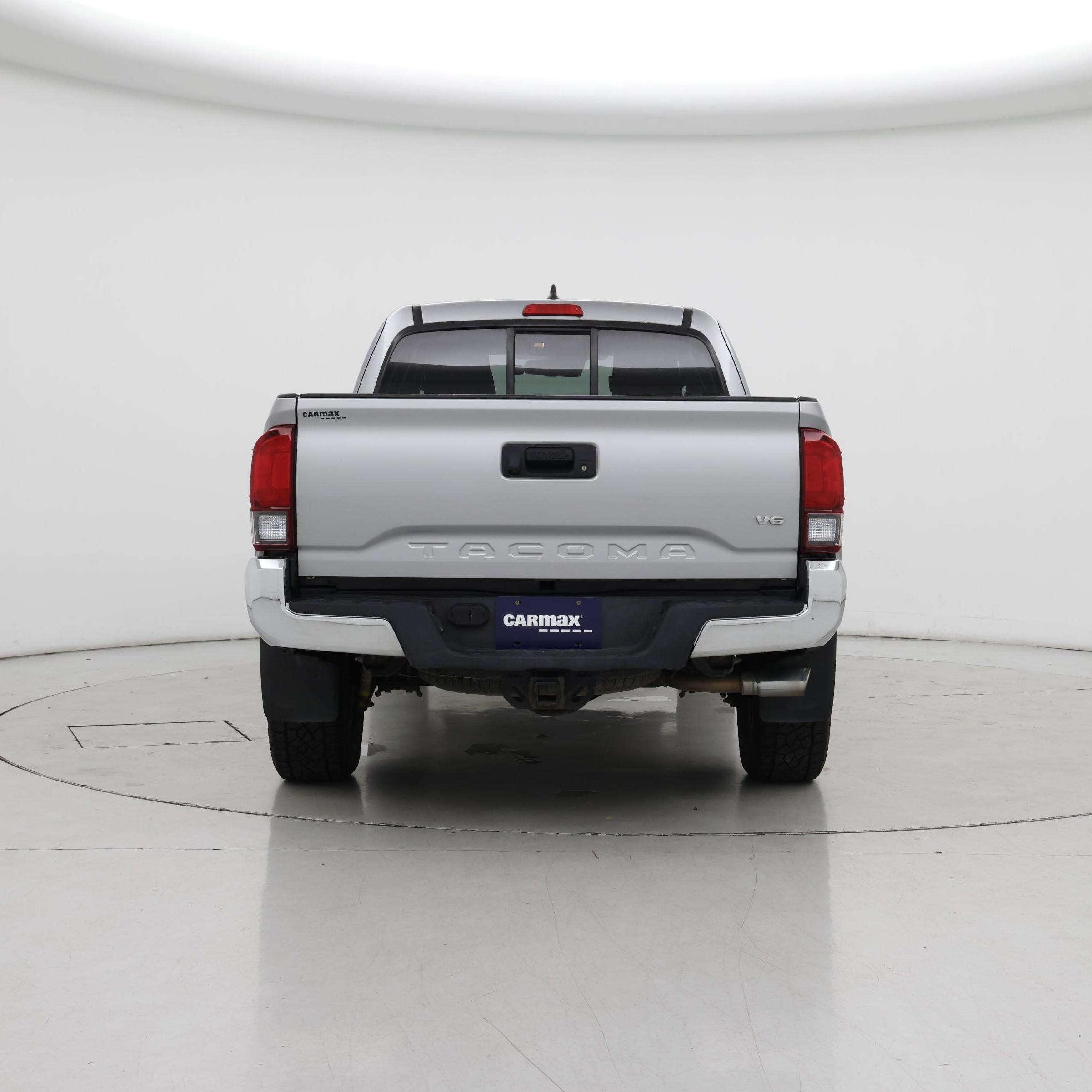 Thumbnail: 2019 Toyota Tacoma - 6