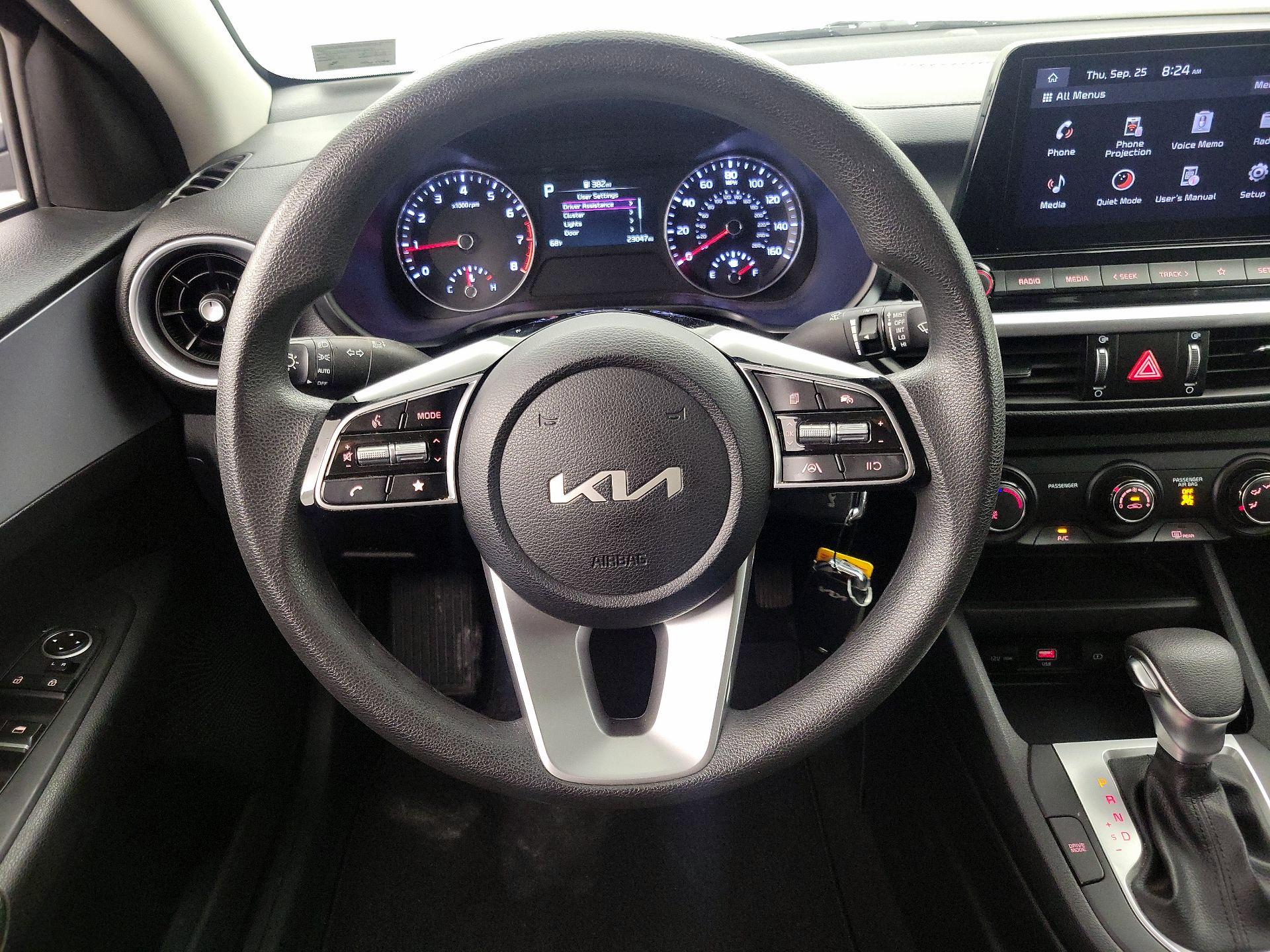 Thumbnail: 2024 Kia Forte - 10