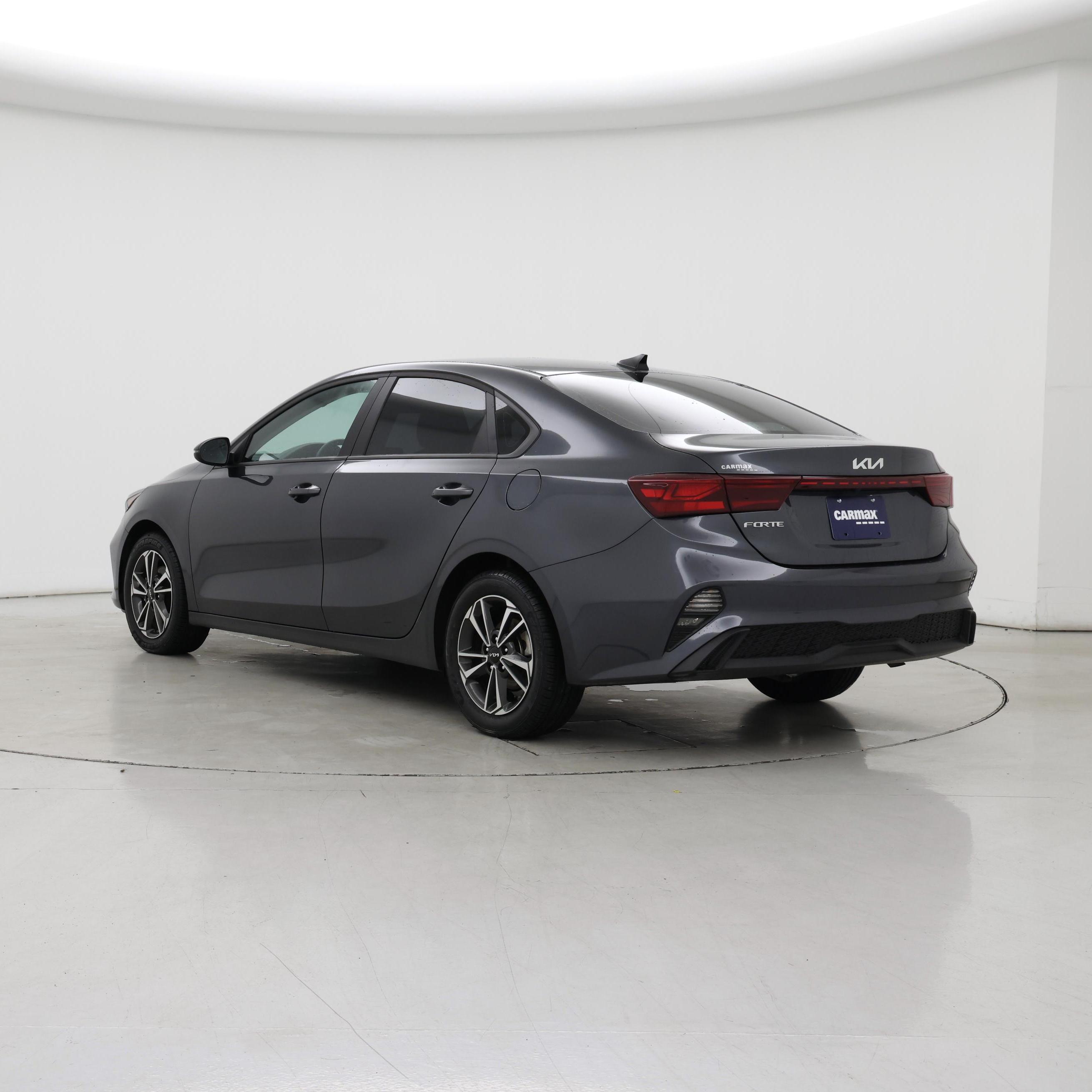 Thumbnail: 2024 Kia Forte - 2