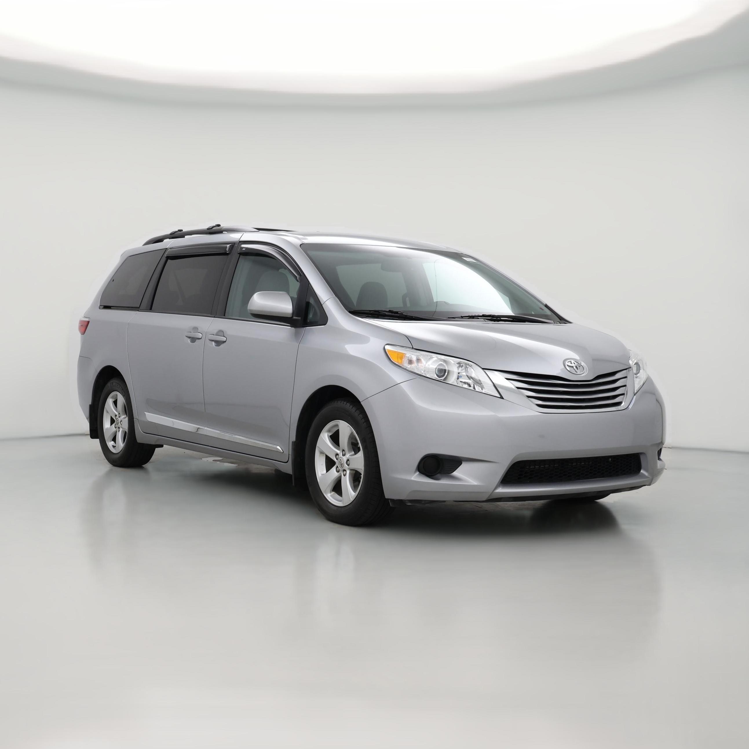 Thumbnail: 2016 Toyota Sienna - 1
