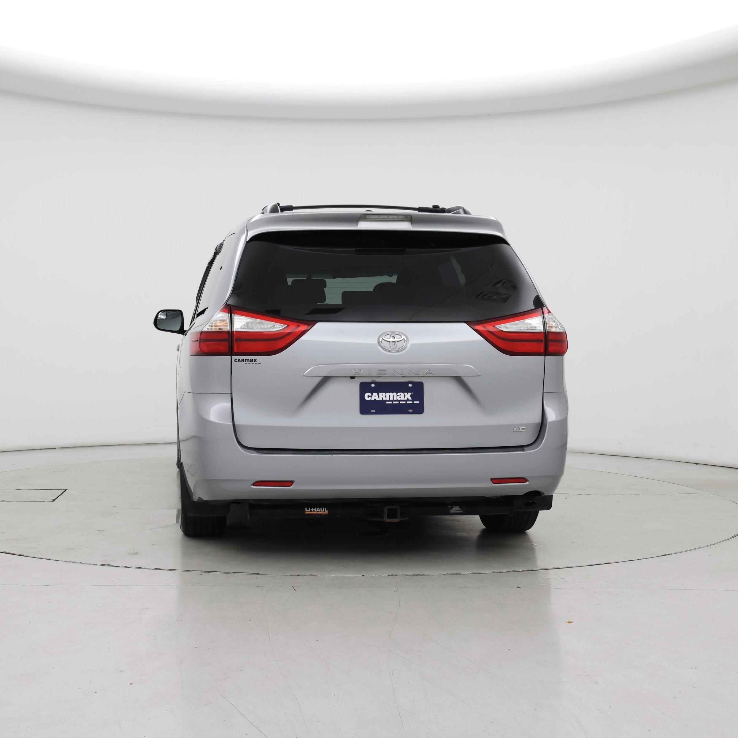 Thumbnail: 2016 Toyota Sienna - 6