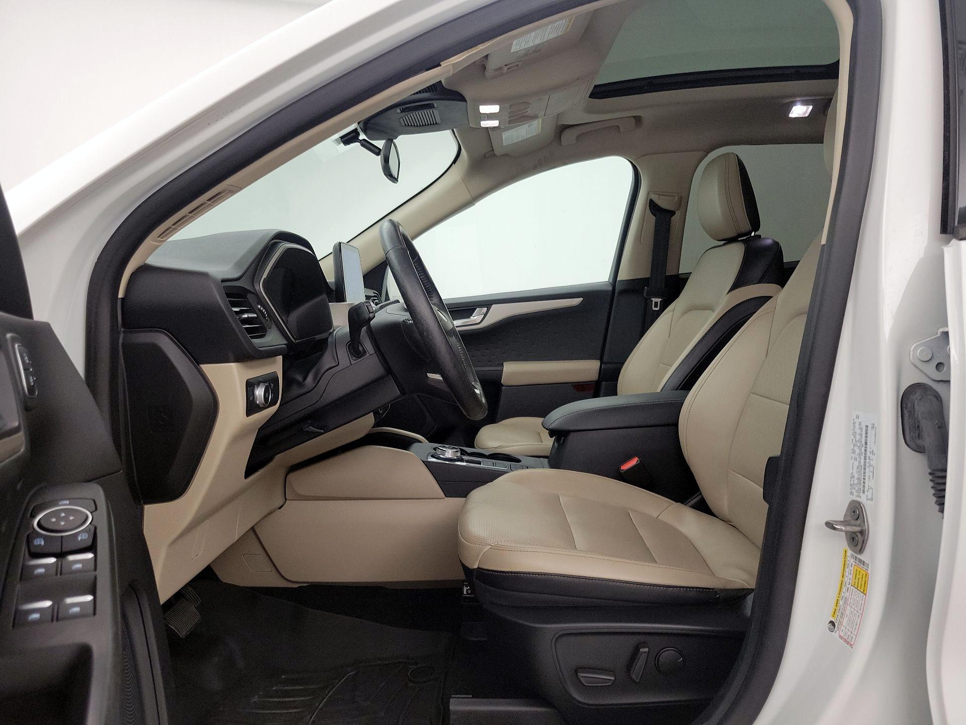 Thumbnail: 2020 Ford Escape - 11