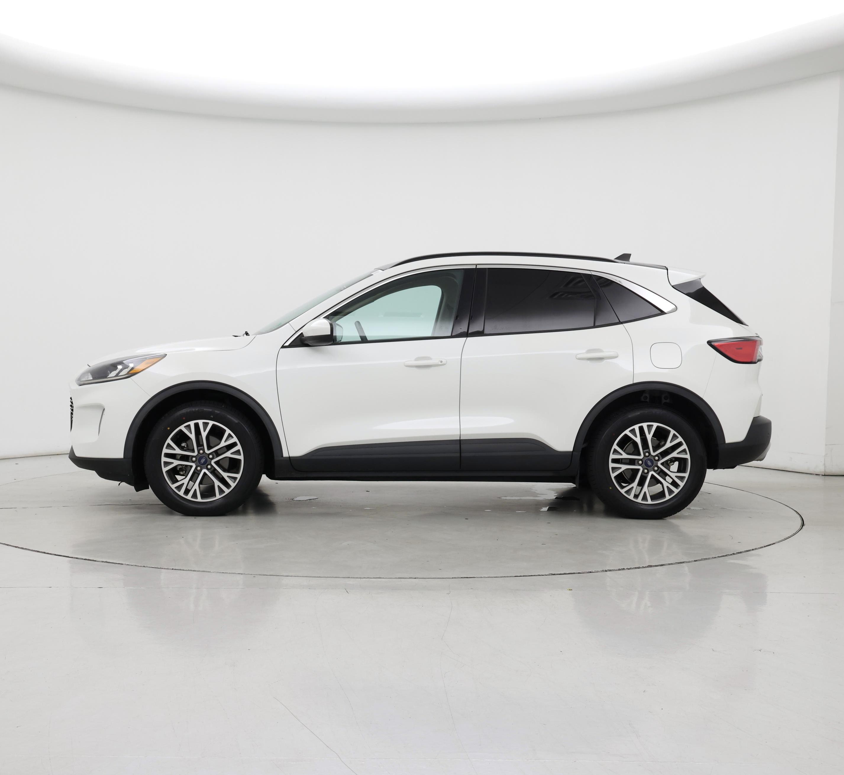 Thumbnail: 2020 Ford Escape - 3
