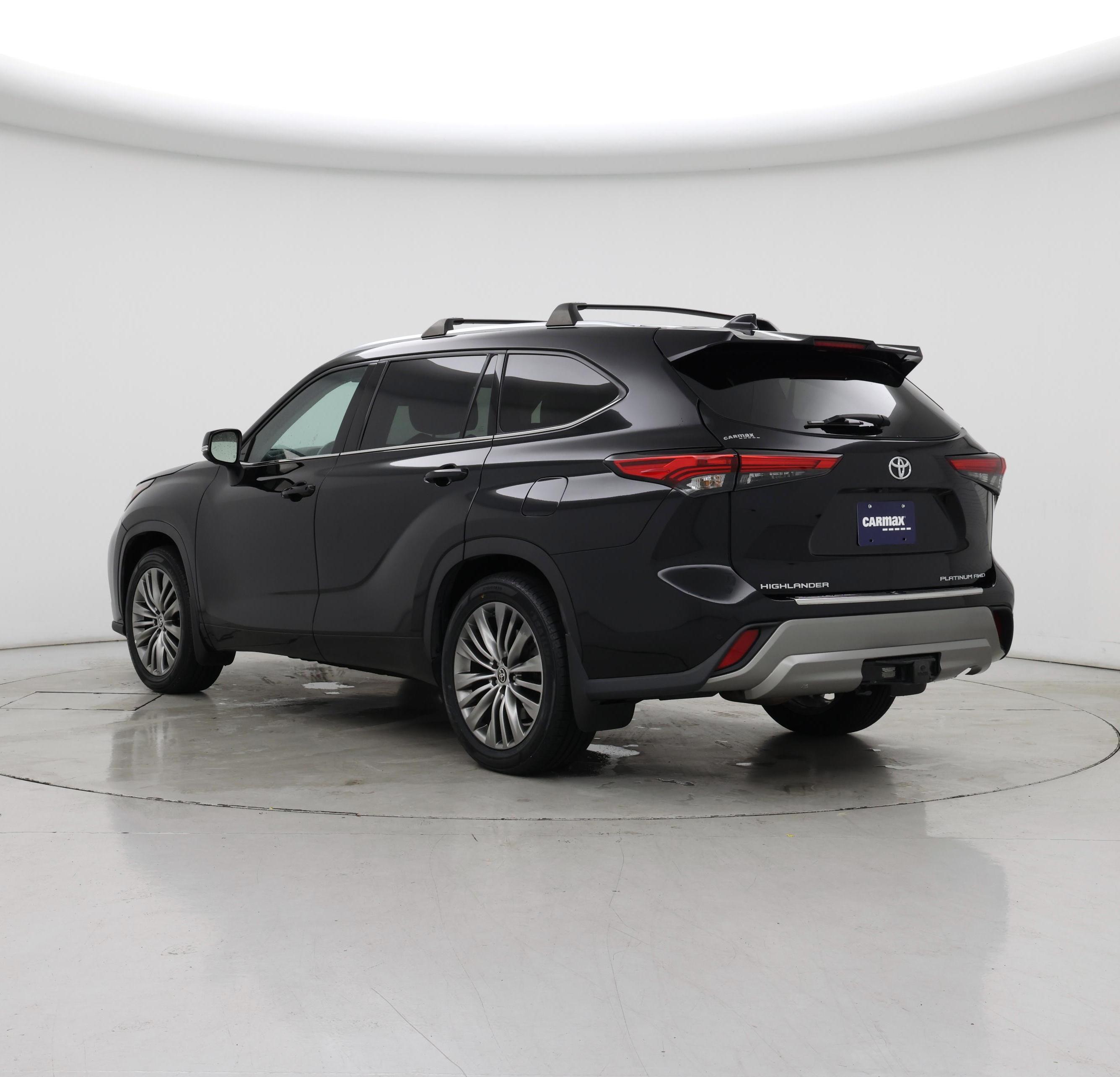 Thumbnail: 2021 Toyota Highlander - 2