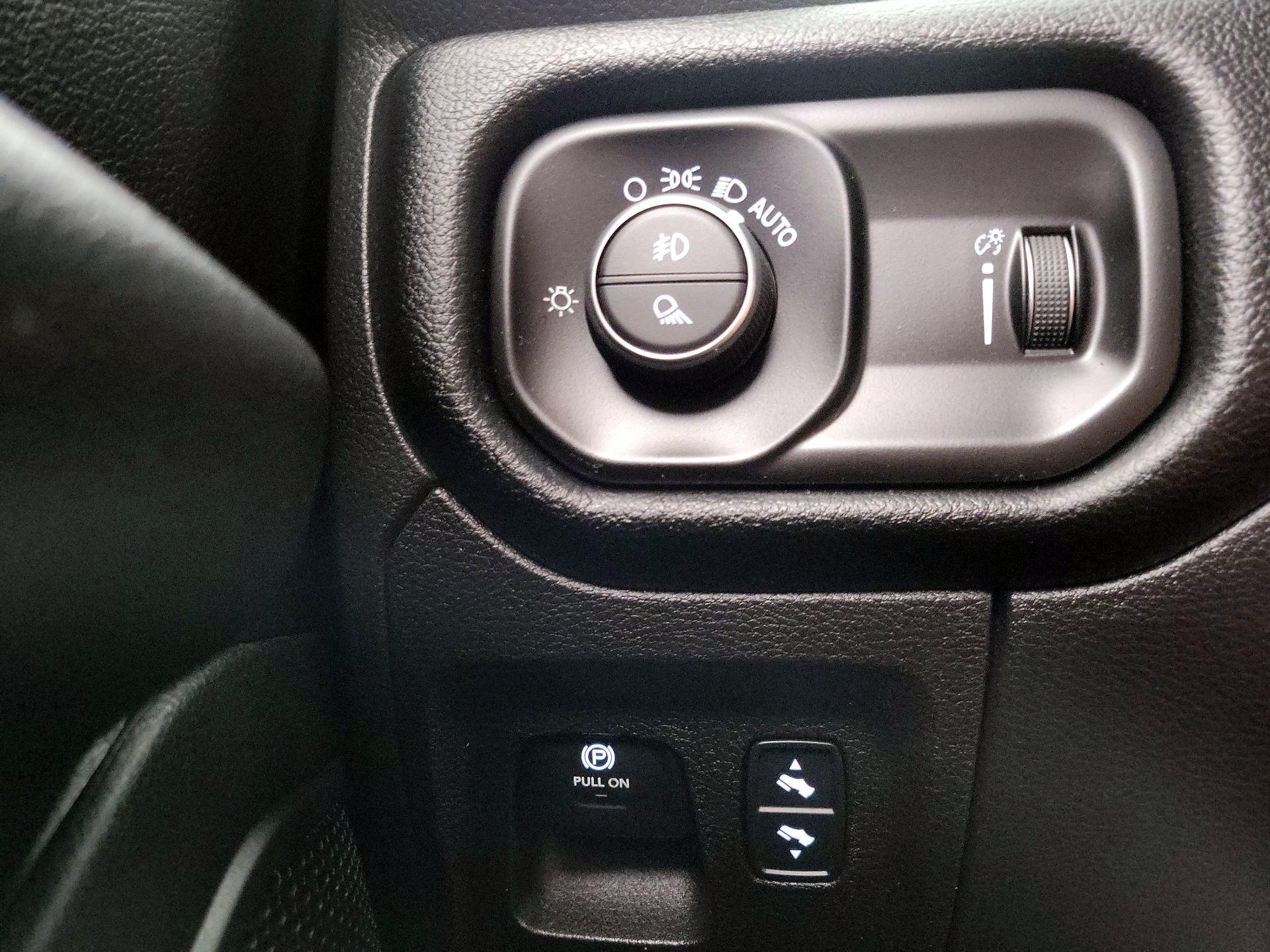 Thumbnail: 2022 RAM 1500 - 13