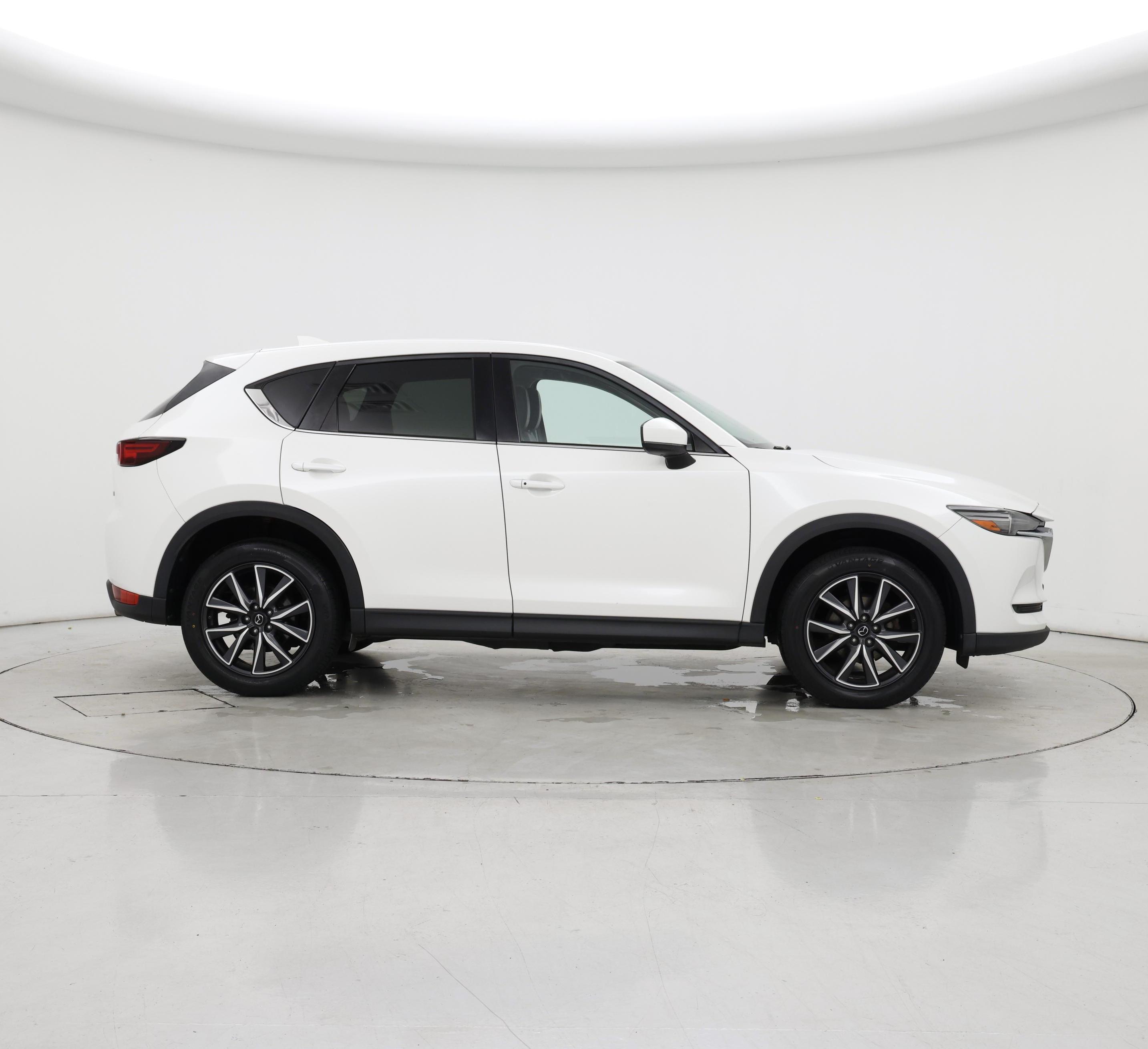 Thumbnail: 2017 Mazda CX-5 - 7