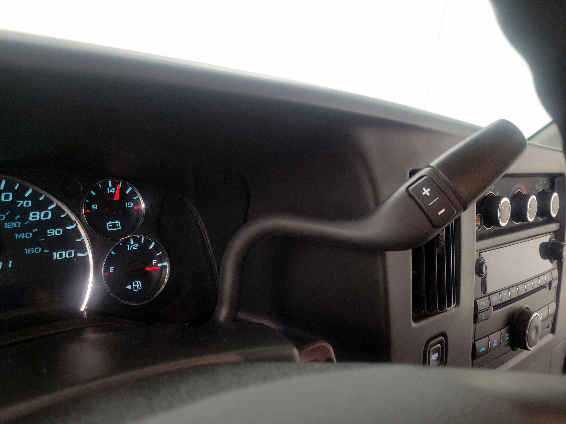 Thumbnail: 2017 Chevrolet Express - 17
