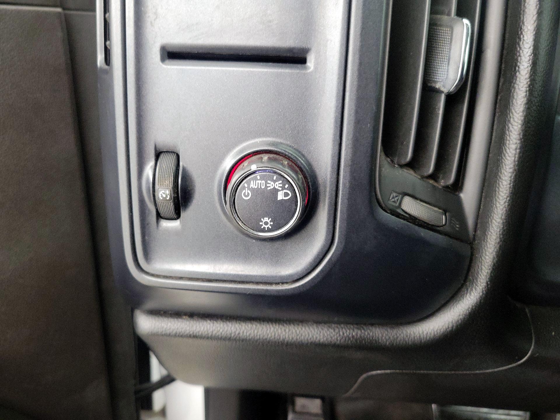 Thumbnail: 2016 GMC Sierra 1500 - 13